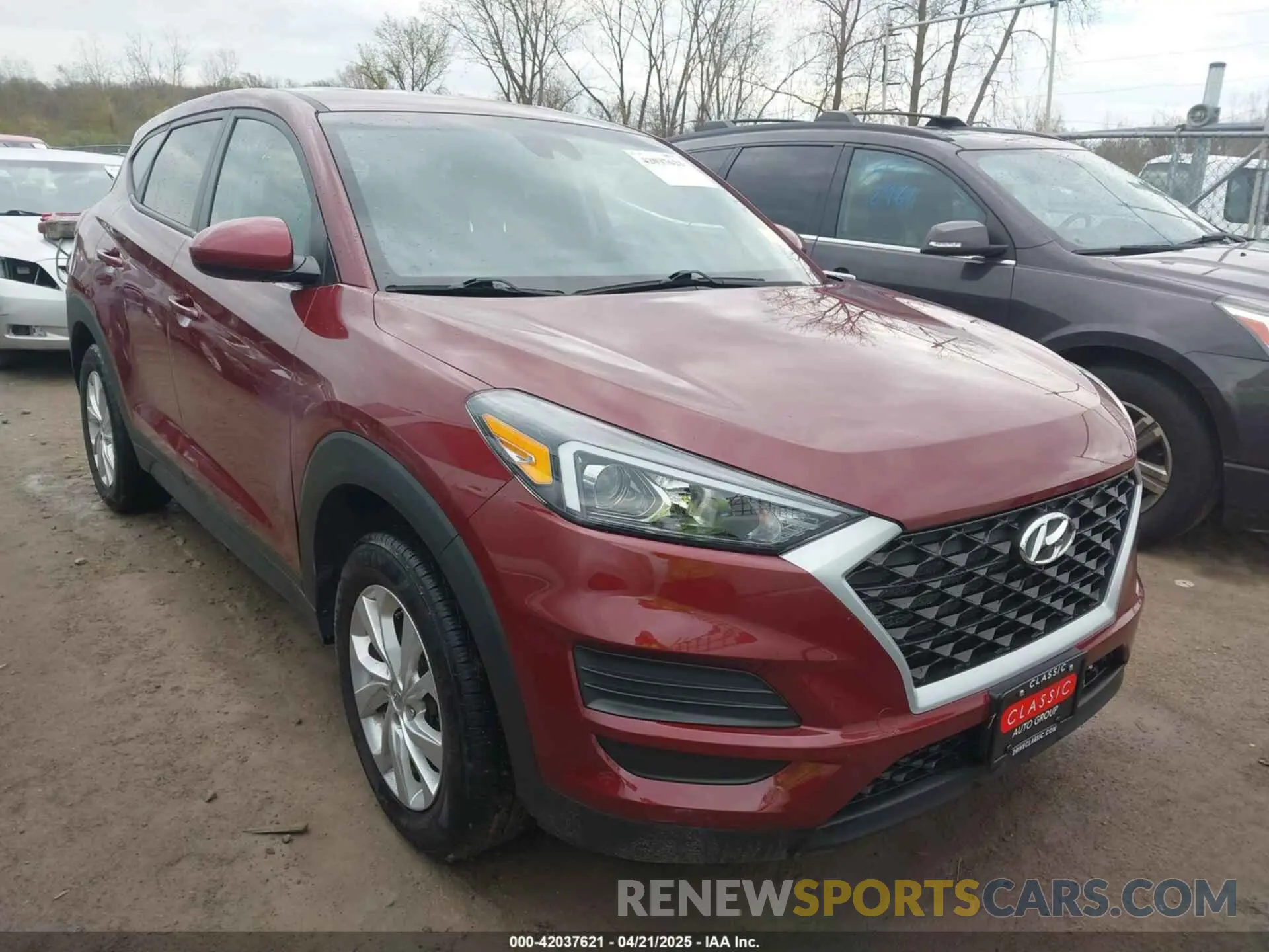 1 Photograph of a damaged car KM8J2CA46KU009715 HYUNDAI TUCSON 2019