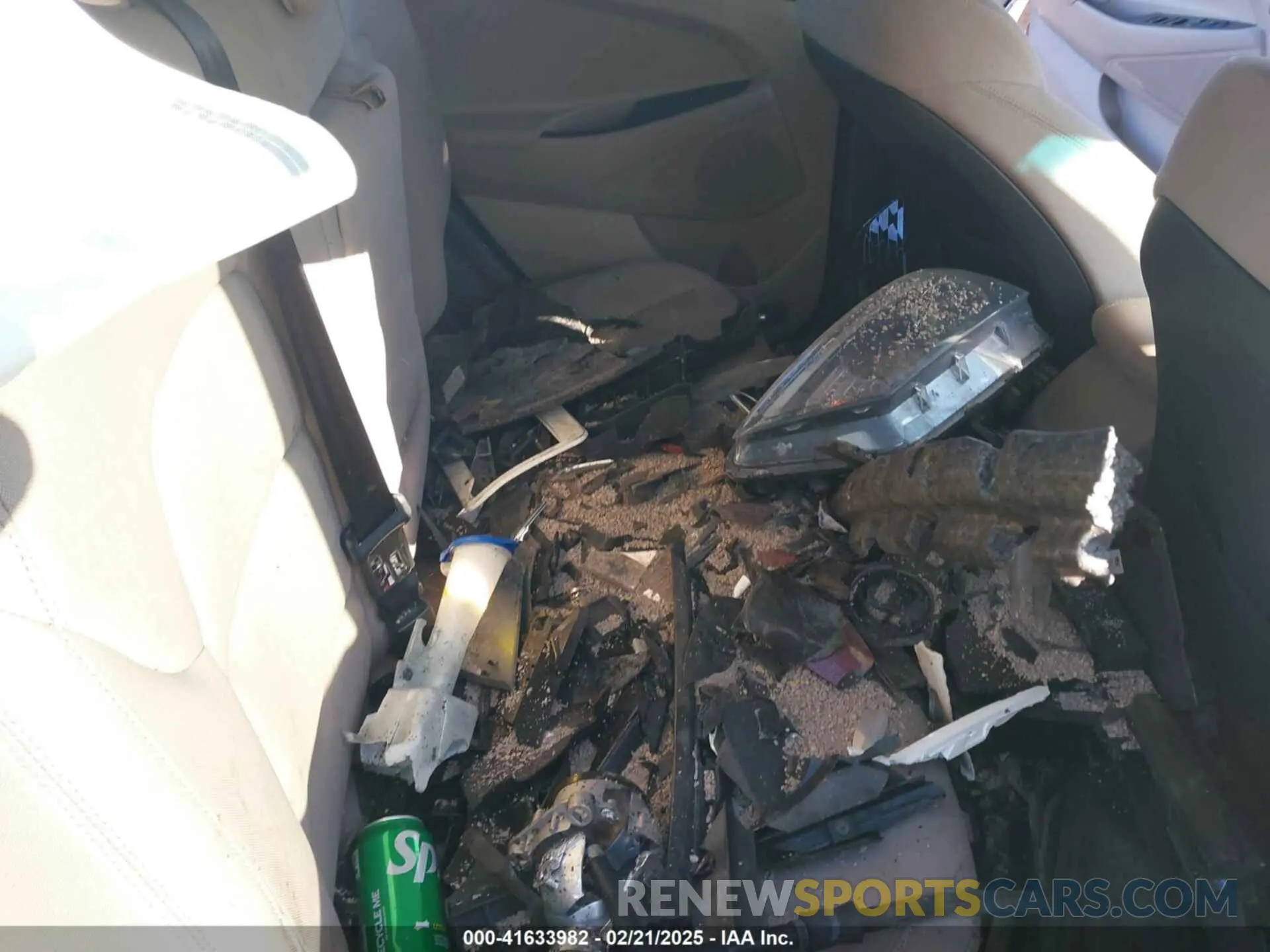 8 Photograph of a damaged car KM8J2CA46KU023517 HYUNDAI TUCSON 2019