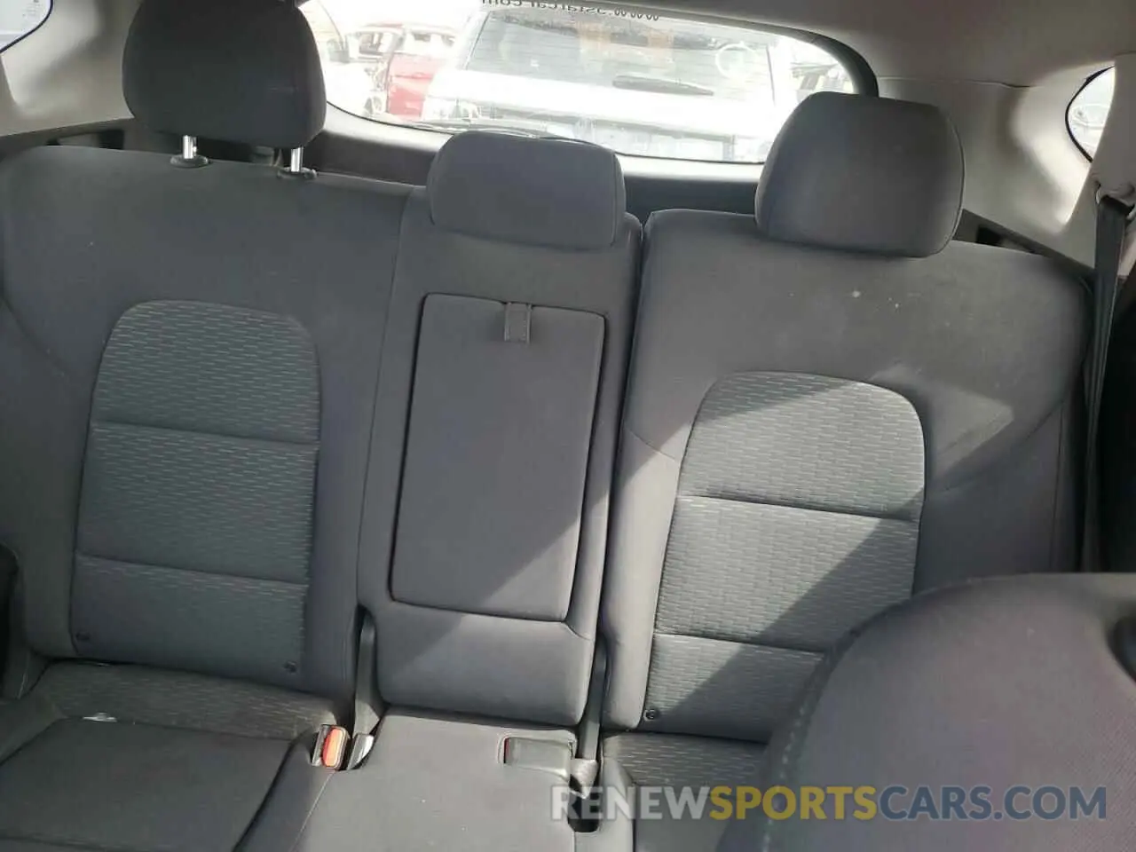 10 Photograph of a damaged car KM8J2CA46KU840034 HYUNDAI TUCSON 2019