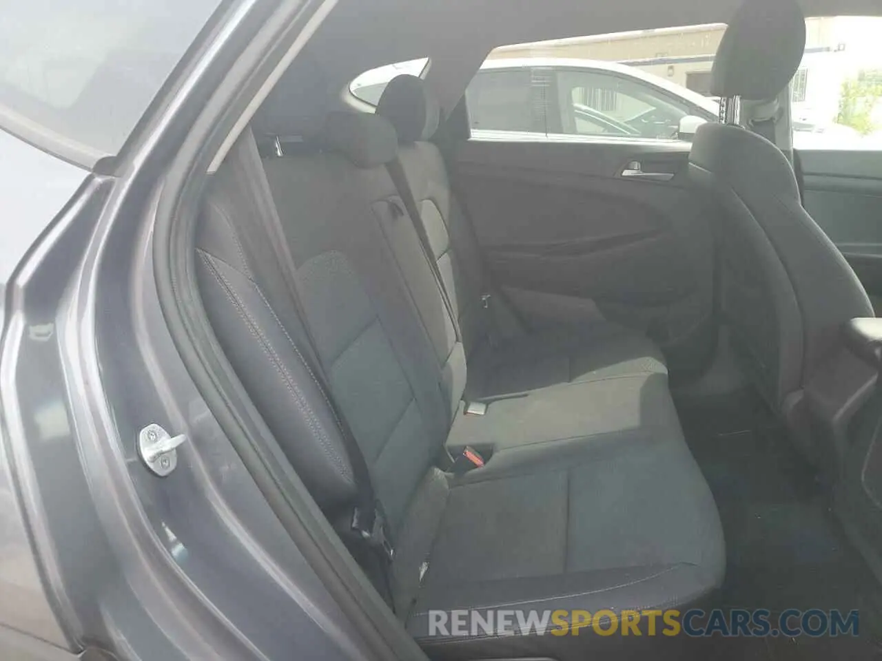 11 Photograph of a damaged car KM8J2CA46KU840034 HYUNDAI TUCSON 2019