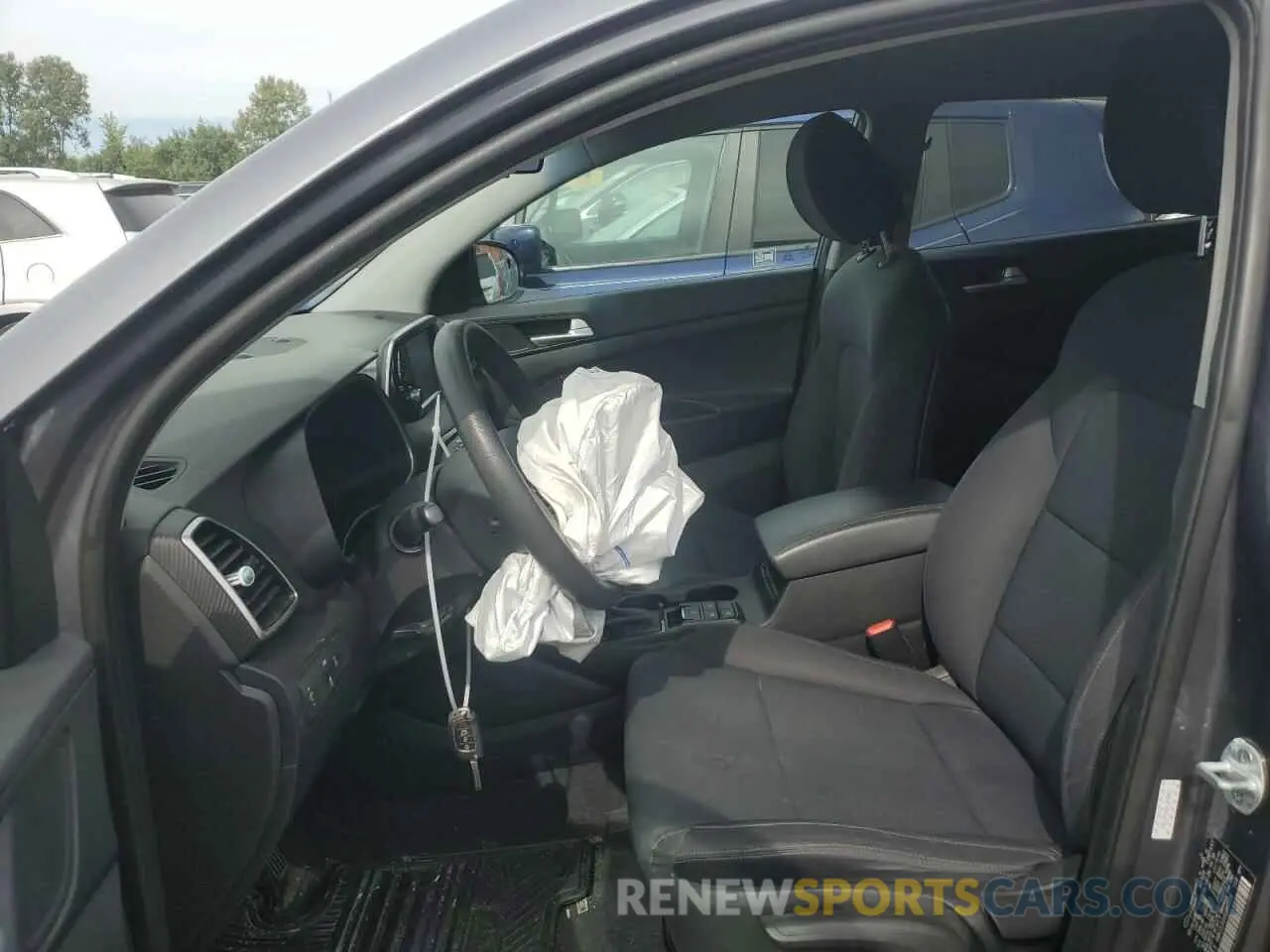 7 Photograph of a damaged car KM8J2CA46KU840034 HYUNDAI TUCSON 2019