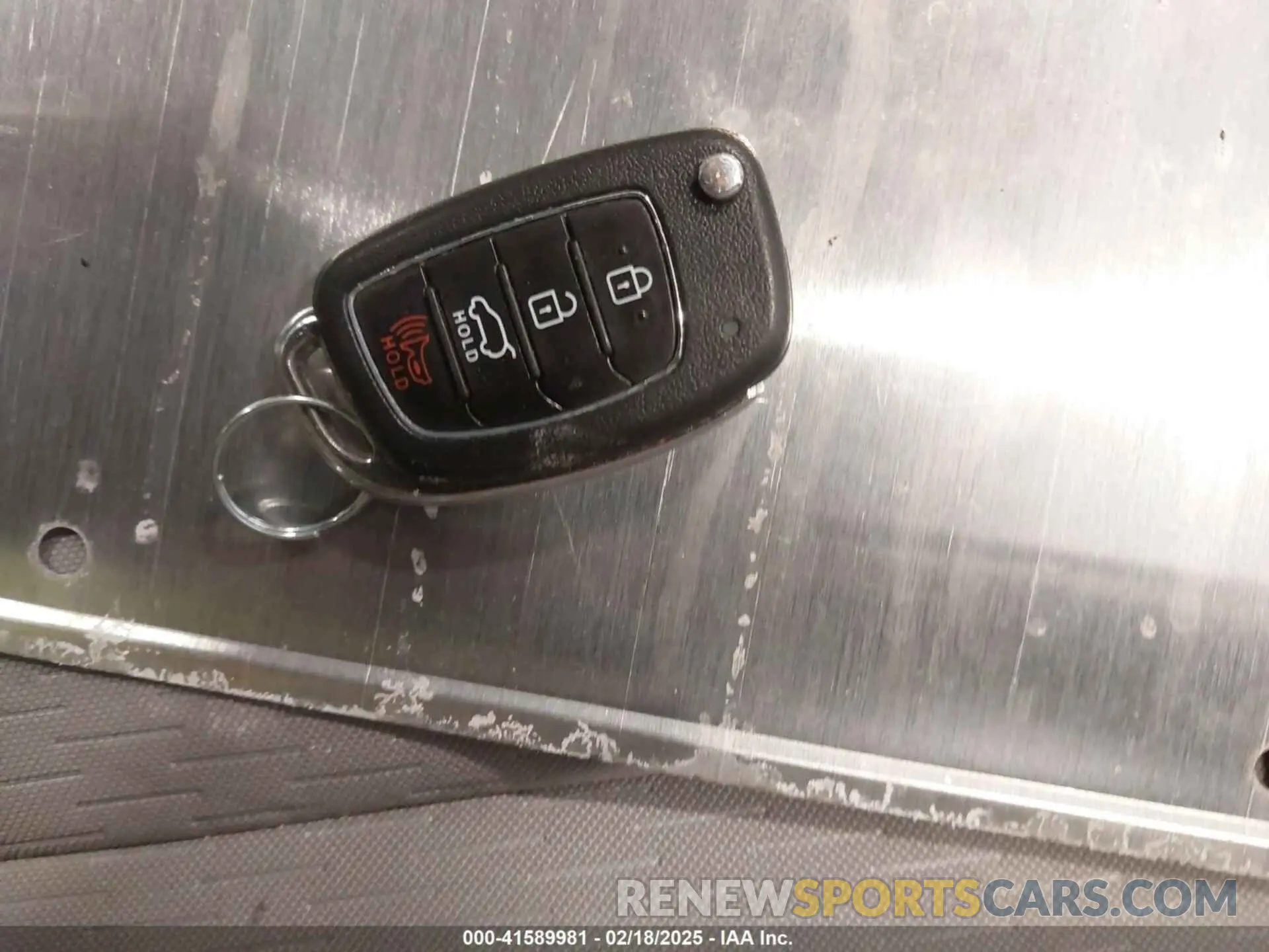 11 Photograph of a damaged car KM8J2CA46KU851423 HYUNDAI TUCSON 2019