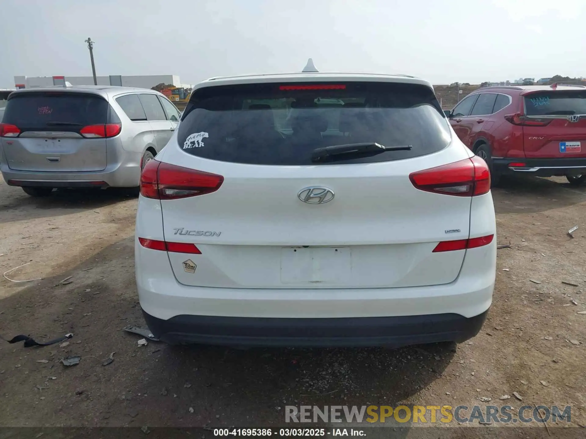 16 Photograph of a damaged car KM8J2CA46KU882221 HYUNDAI TUCSON 2019