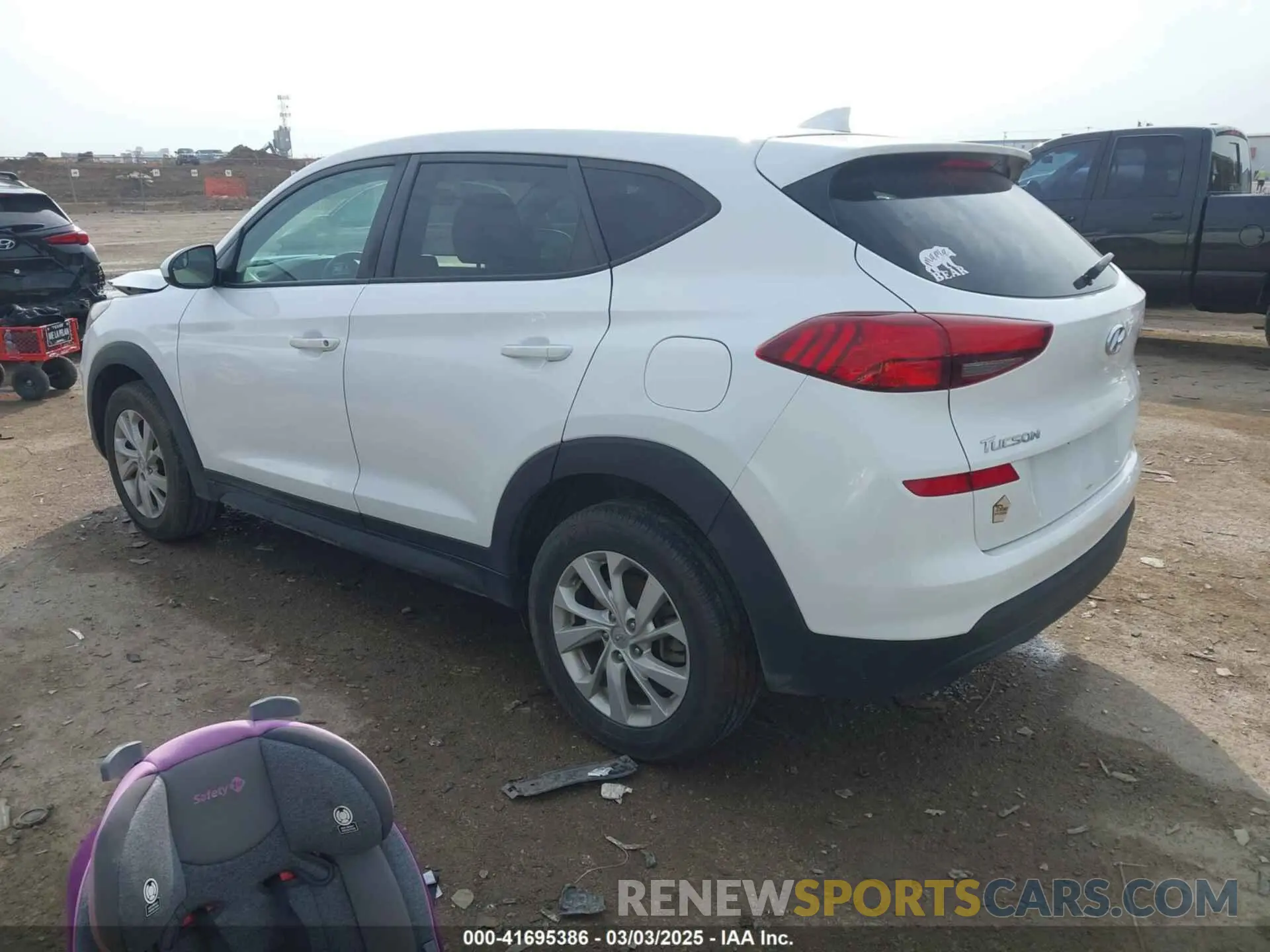 3 Photograph of a damaged car KM8J2CA46KU882221 HYUNDAI TUCSON 2019