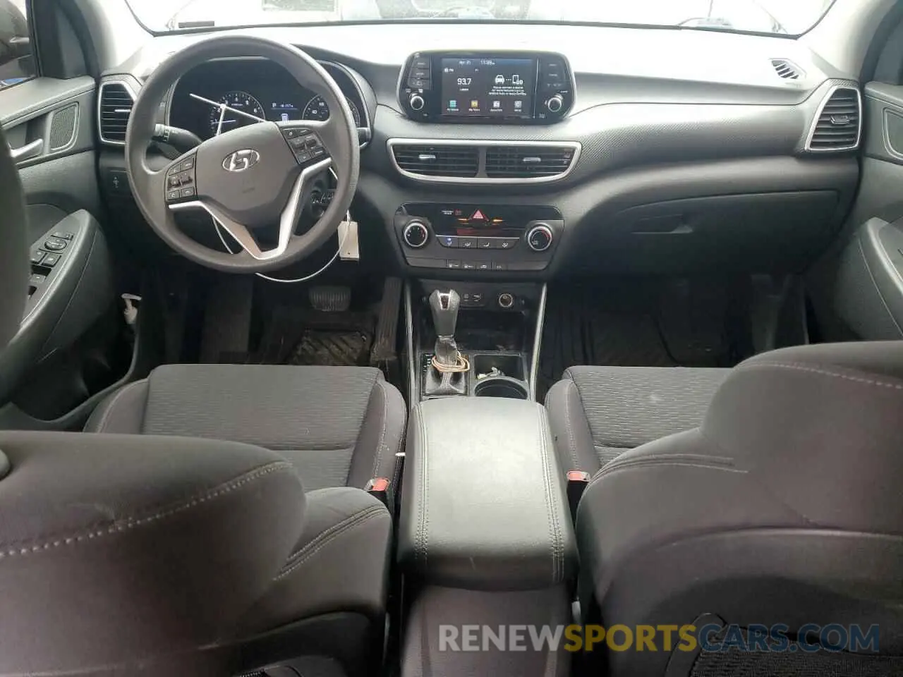 8 Photograph of a damaged car KM8J2CA47KU023560 HYUNDAI TUCSON 2019