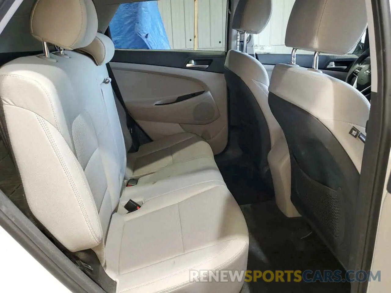 11 Photograph of a damaged car KM8J2CA47KU985292 HYUNDAI TUCSON 2019