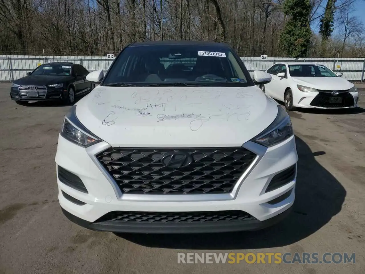 5 Photograph of a damaged car KM8J2CA47KU985373 HYUNDAI TUCSON 2019