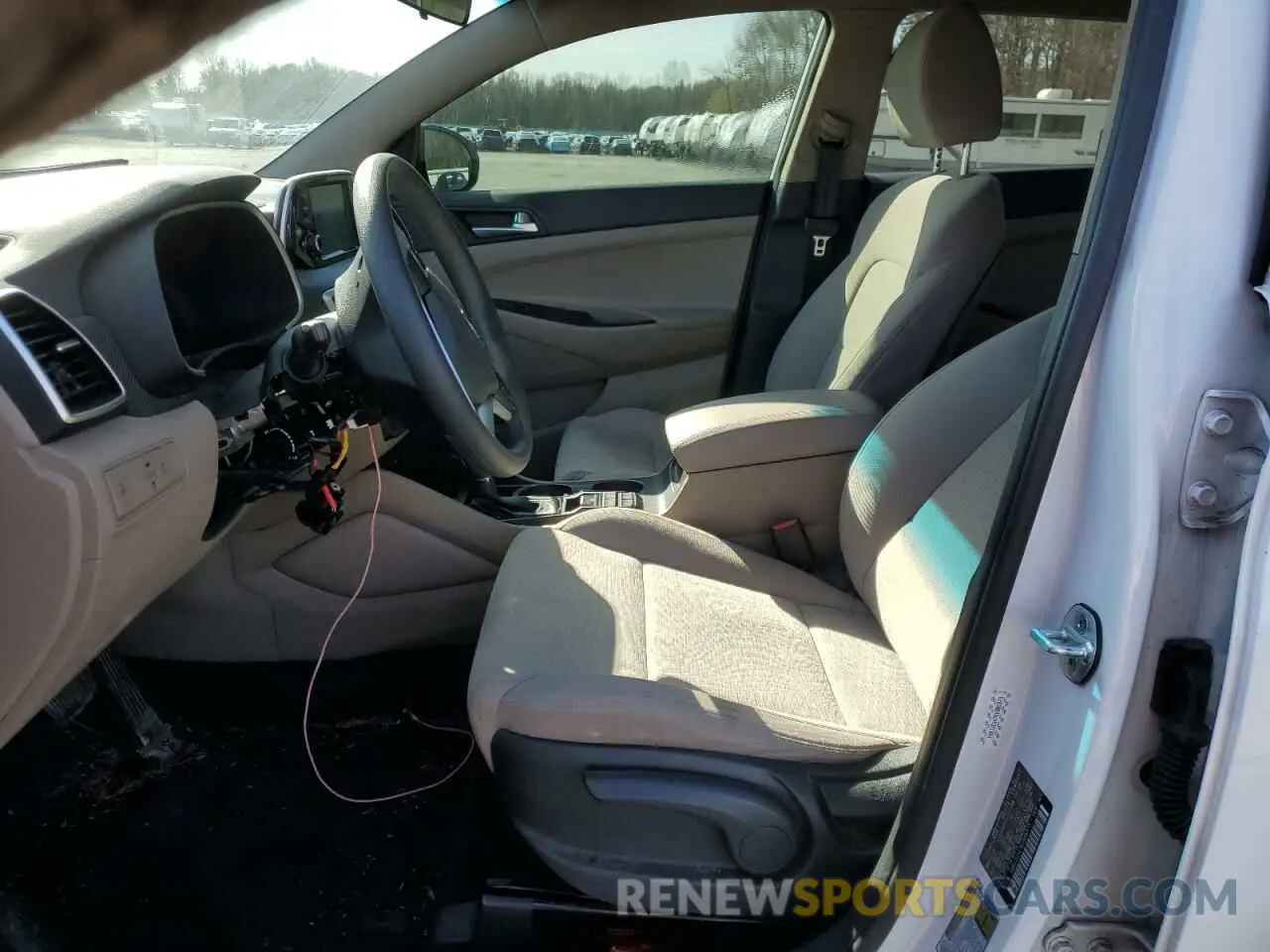 7 Photograph of a damaged car KM8J2CA47KU985373 HYUNDAI TUCSON 2019