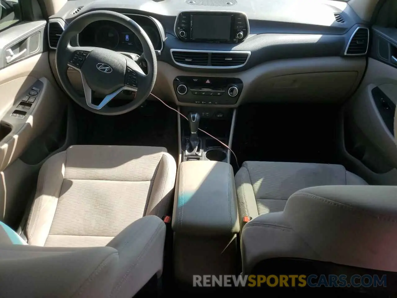 8 Photograph of a damaged car KM8J2CA47KU985373 HYUNDAI TUCSON 2019