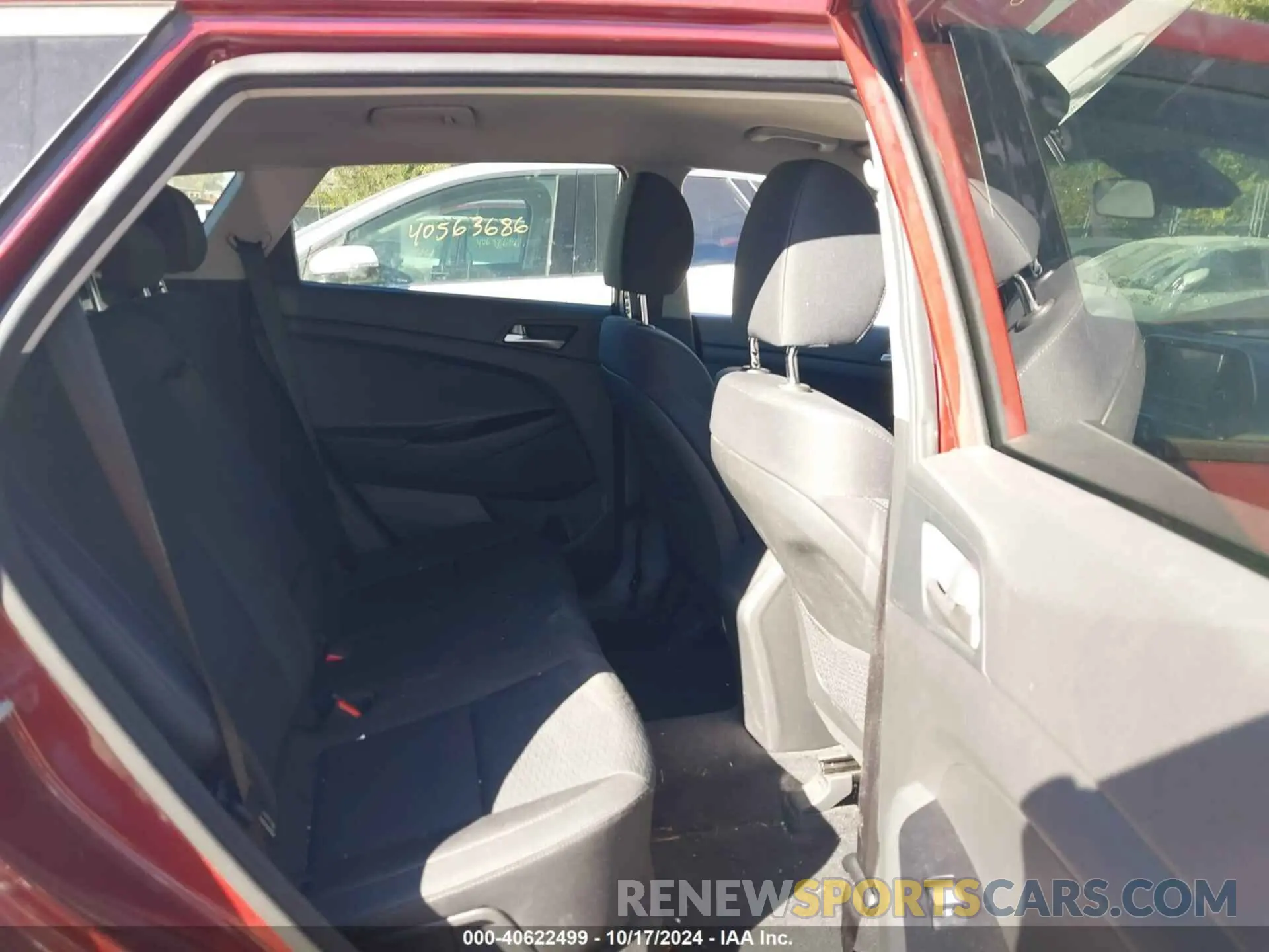 8 Photograph of a damaged car KM8J2CA48KU054607 HYUNDAI TUCSON 2019