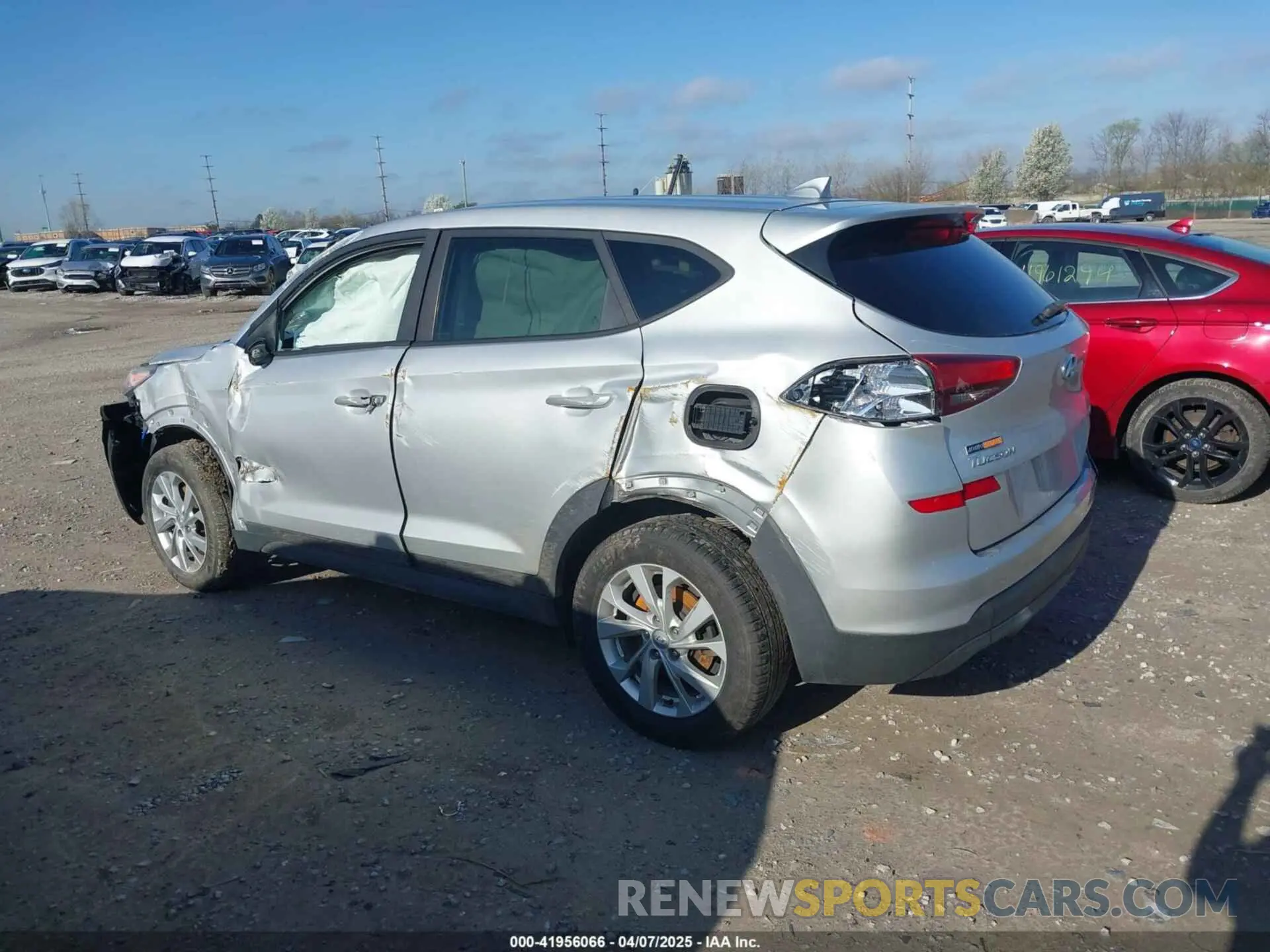 3 Photograph of a damaged car KM8J2CA48KU872175 HYUNDAI TUCSON 2019