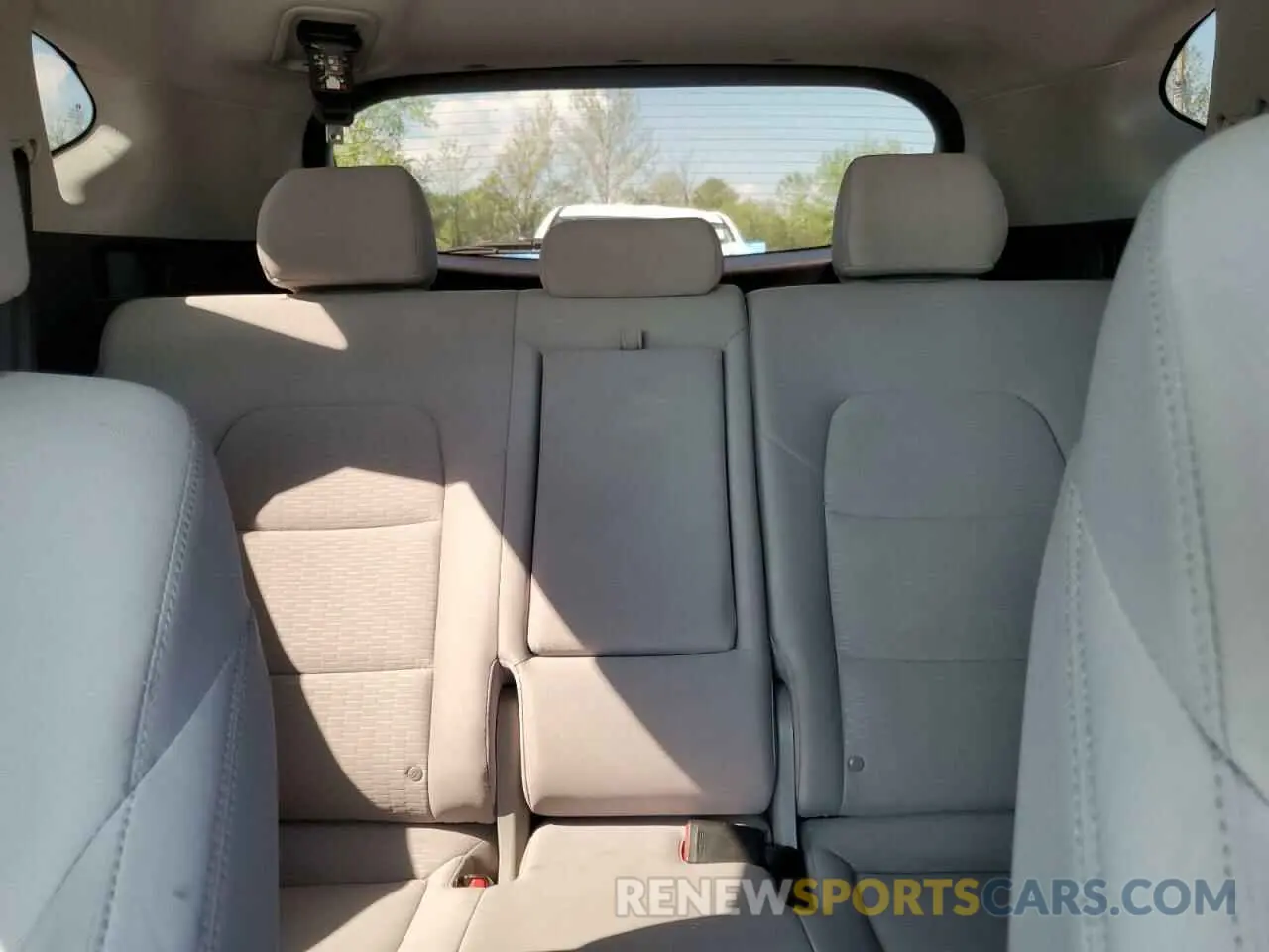 10 Photograph of a damaged car KM8J2CA48KU946016 HYUNDAI TUCSON 2019