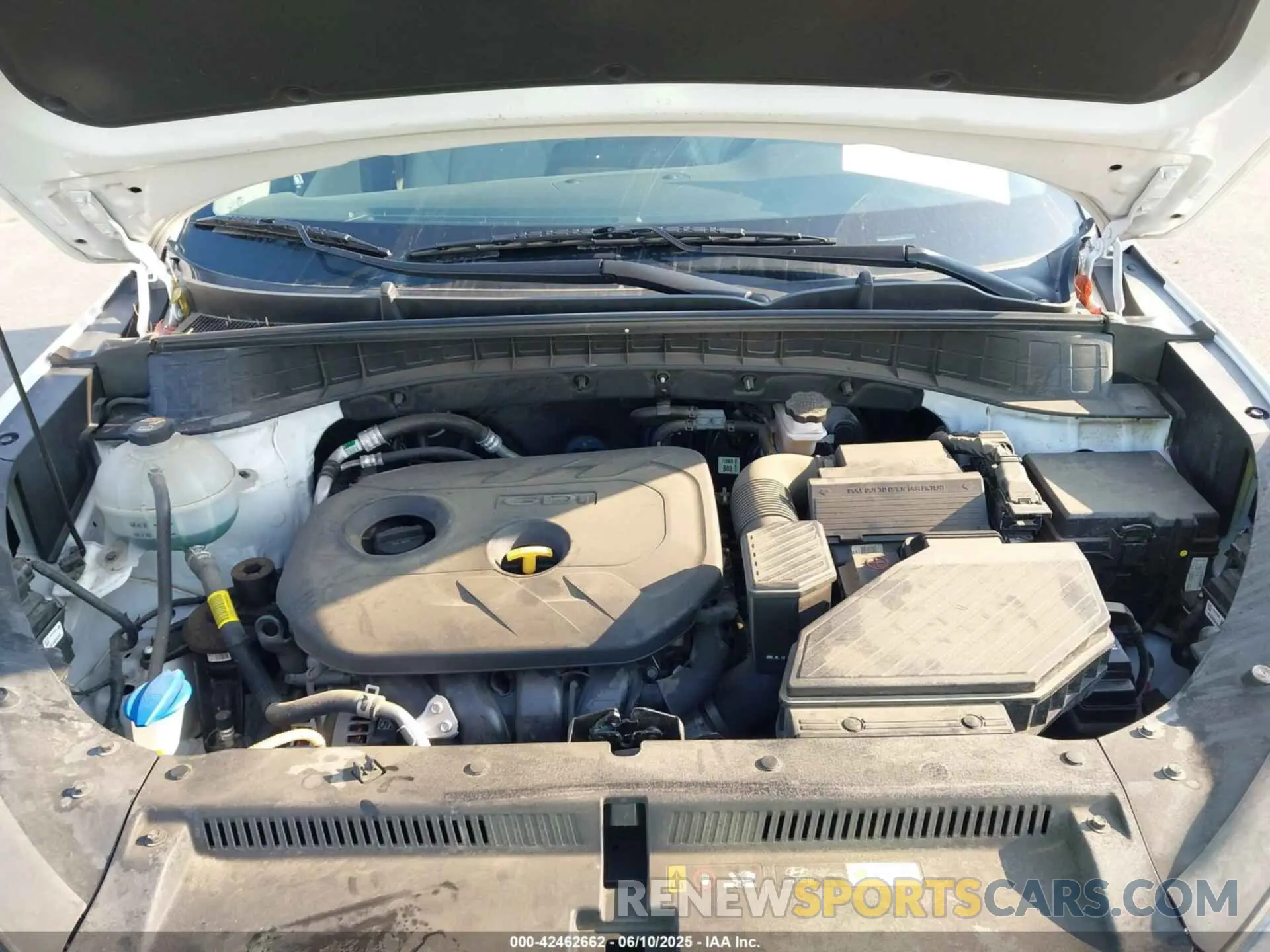 10 Photograph of a damaged car KM8J2CA49KU872136 HYUNDAI TUCSON 2019