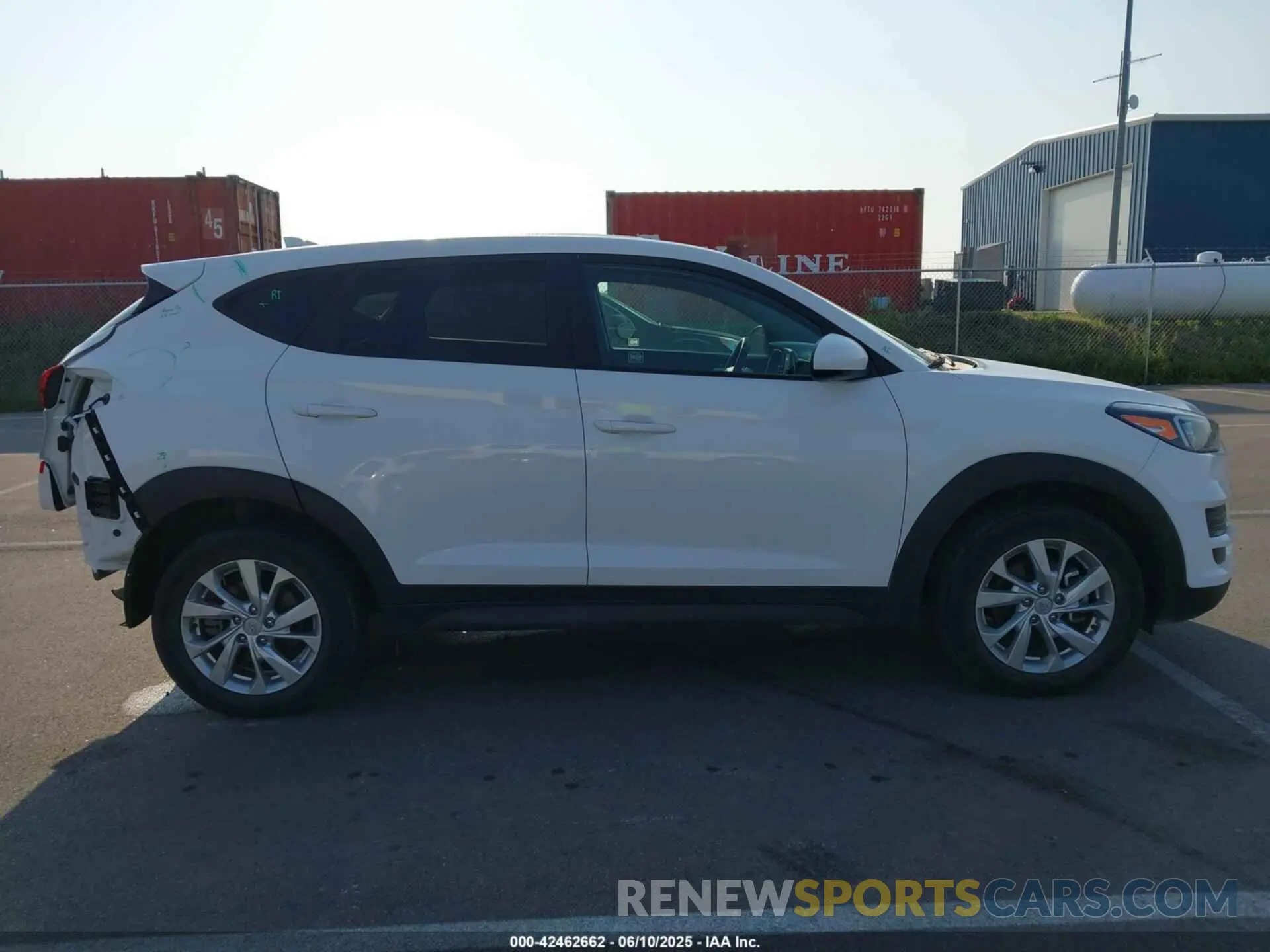 14 Photograph of a damaged car KM8J2CA49KU872136 HYUNDAI TUCSON 2019