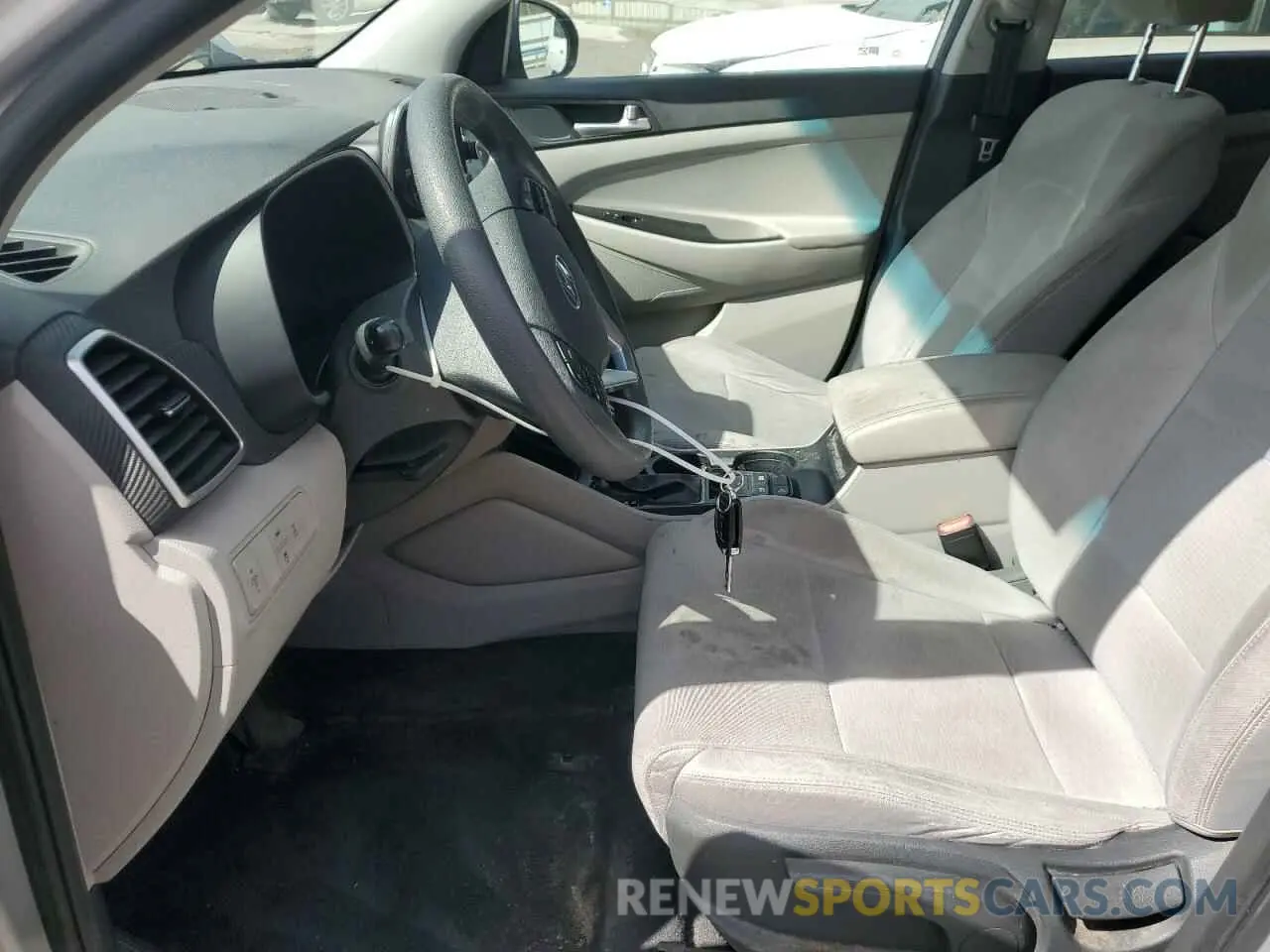 7 Photograph of a damaged car KM8J2CA49KU912845 HYUNDAI TUCSON 2019