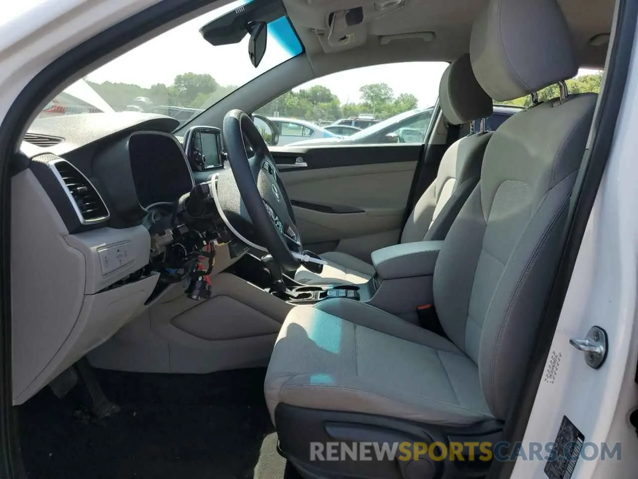 7 Photograph of a damaged car KM8J2CA49KU925742 HYUNDAI TUCSON 2019
