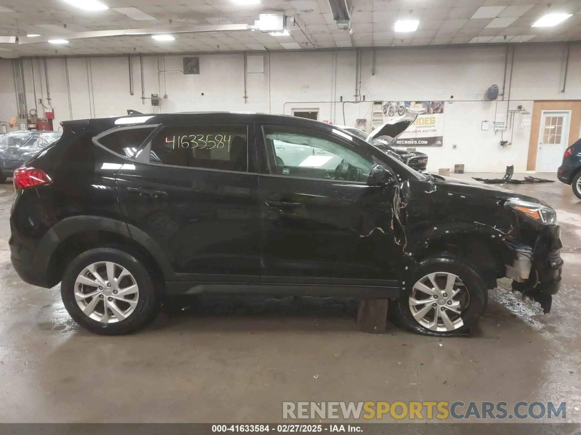 13 Photograph of a damaged car KM8J2CA49KU952259 HYUNDAI TUCSON 2019
