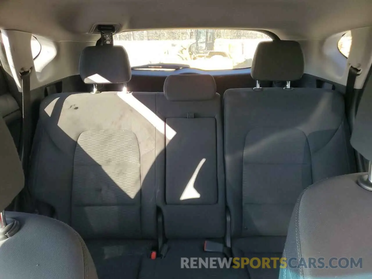 10 Photograph of a damaged car KM8J2CA4XKU000645 HYUNDAI TUCSON 2019