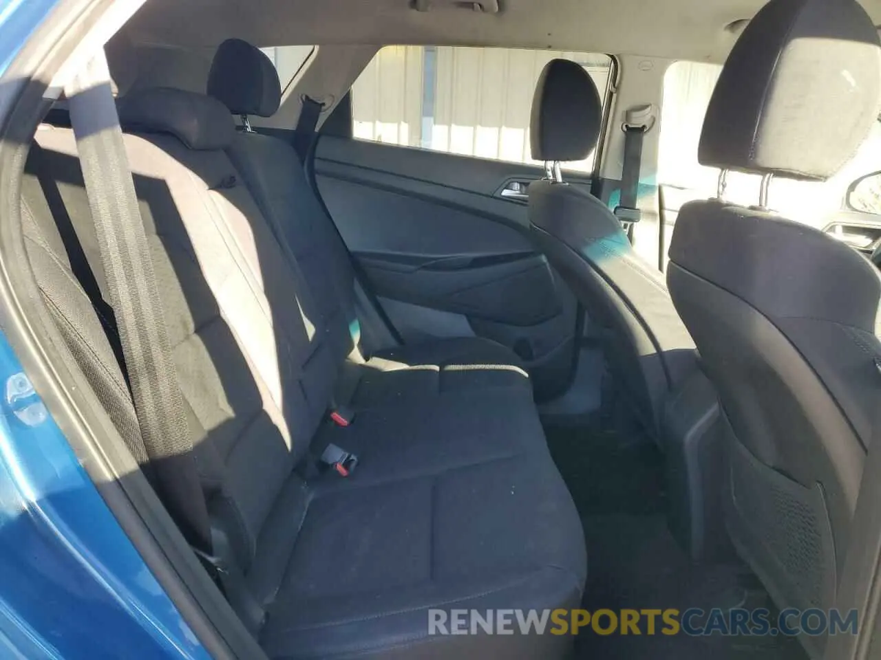 11 Photograph of a damaged car KM8J2CA4XKU000645 HYUNDAI TUCSON 2019
