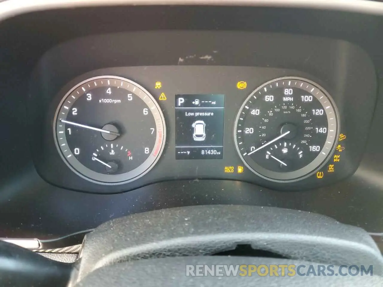 9 Photograph of a damaged car KM8J2CA4XKU000645 HYUNDAI TUCSON 2019