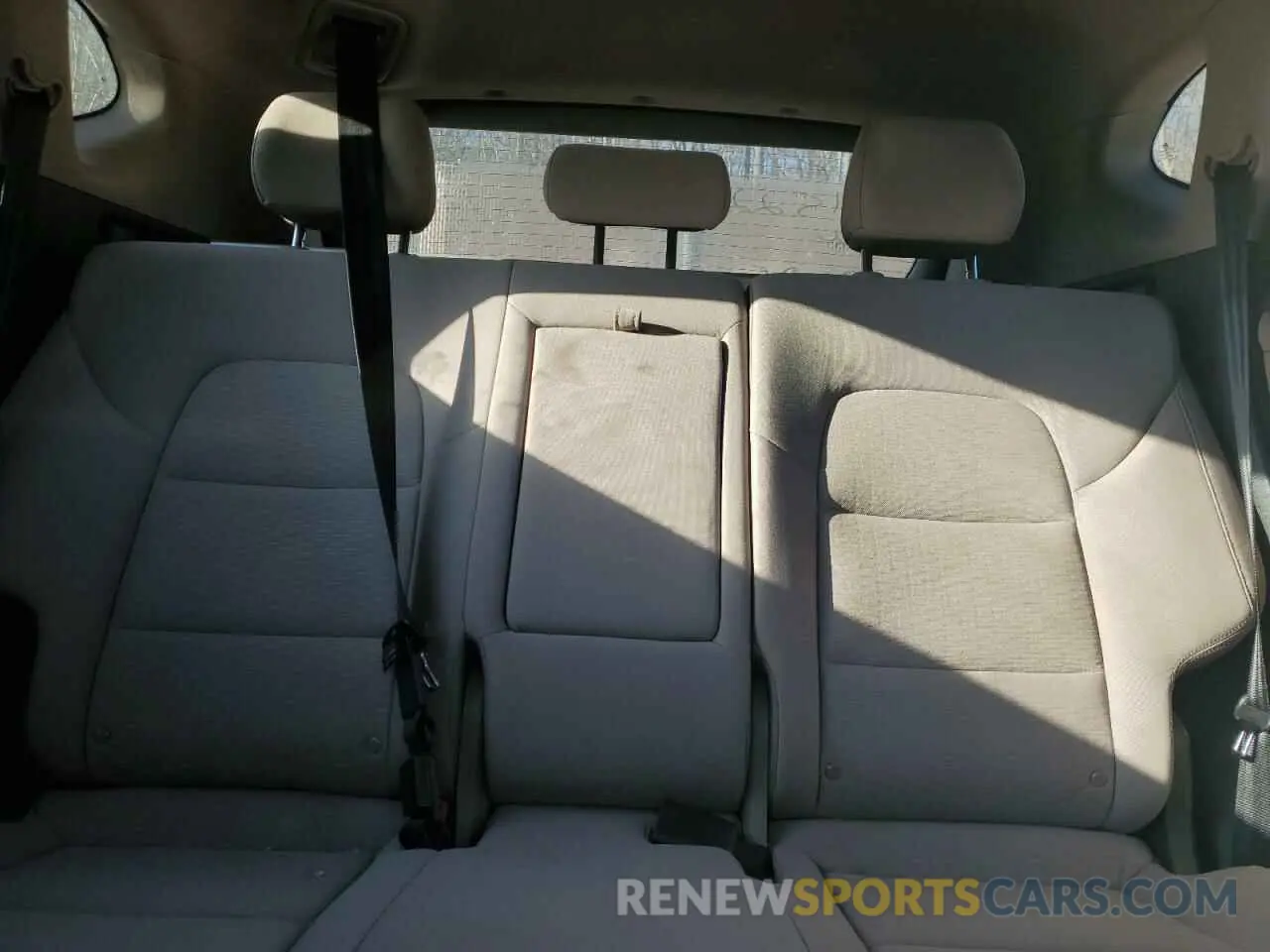 10 Photograph of a damaged car KM8J2CA4XKU047464 HYUNDAI TUCSON 2019