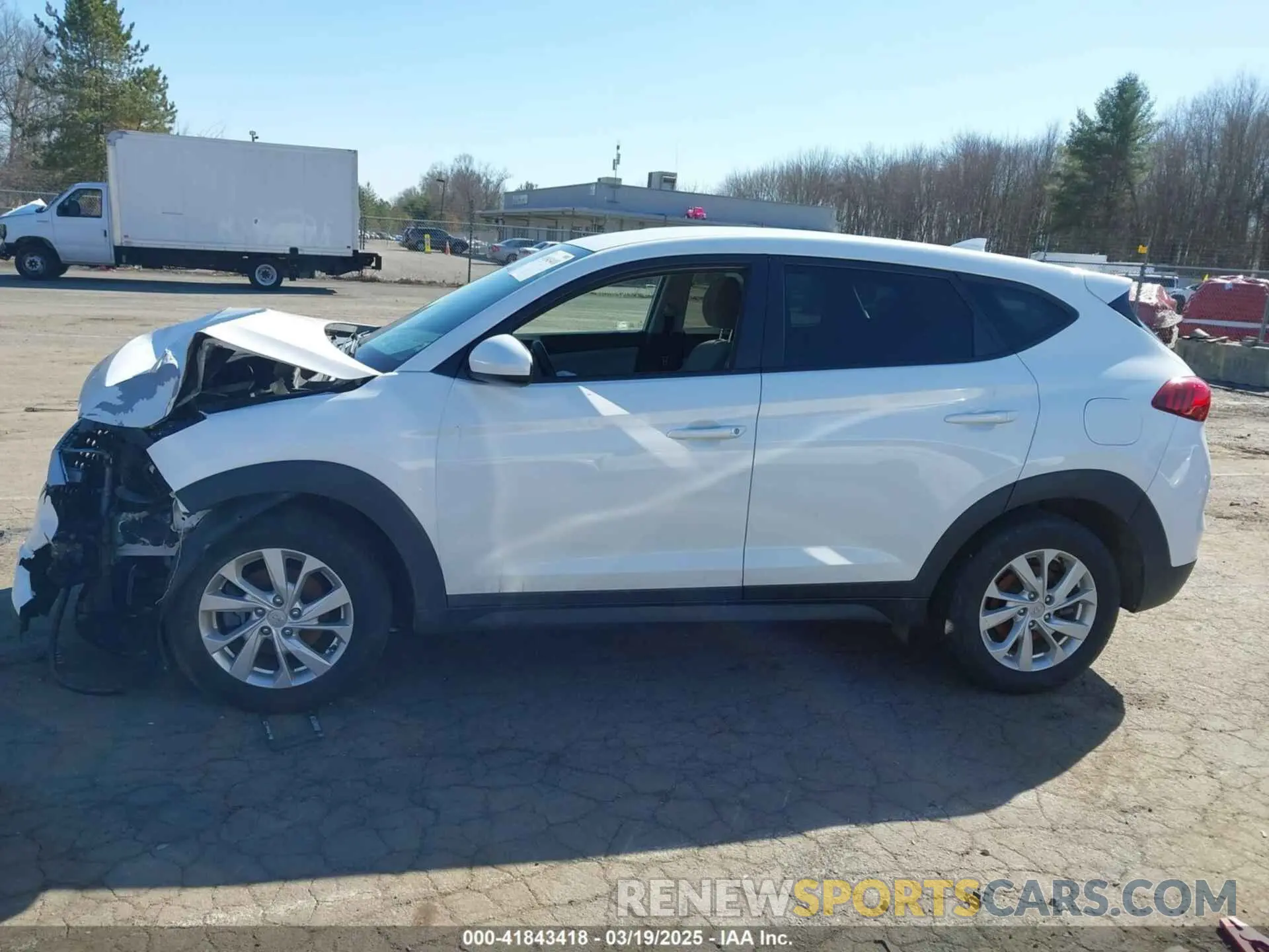 14 Photograph of a damaged car KM8J2CA4XKU880939 HYUNDAI TUCSON 2019