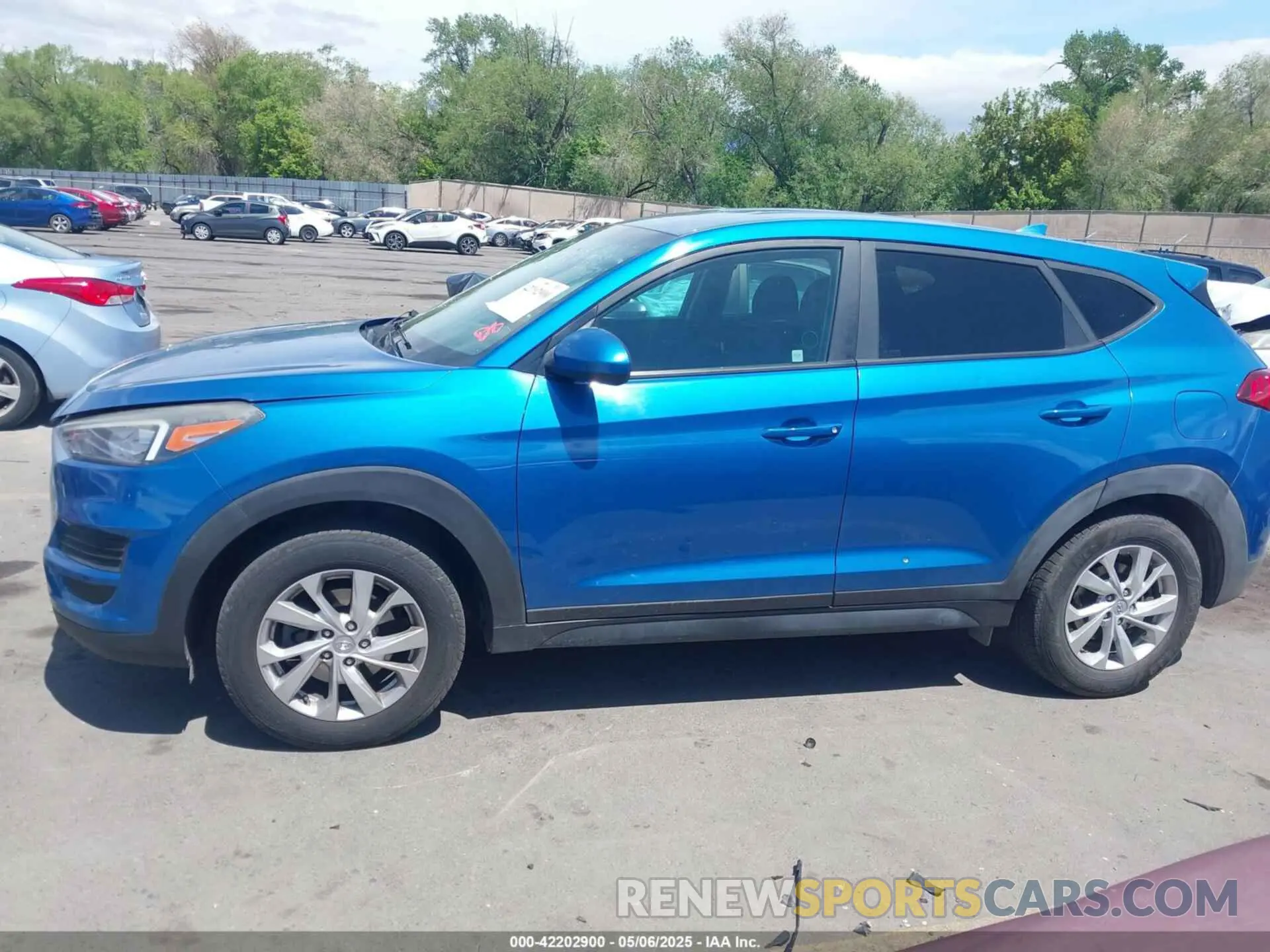 14 Photograph of a damaged car KM8J2CA4XKU908755 HYUNDAI TUCSON 2019