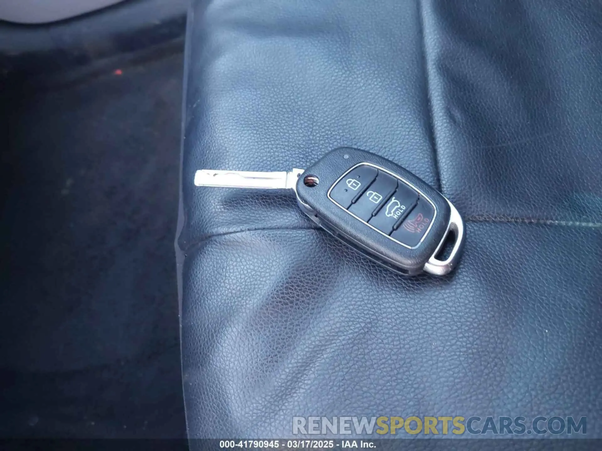 11 Photograph of a damaged car KM8J2CA4XKU938841 HYUNDAI TUCSON 2019