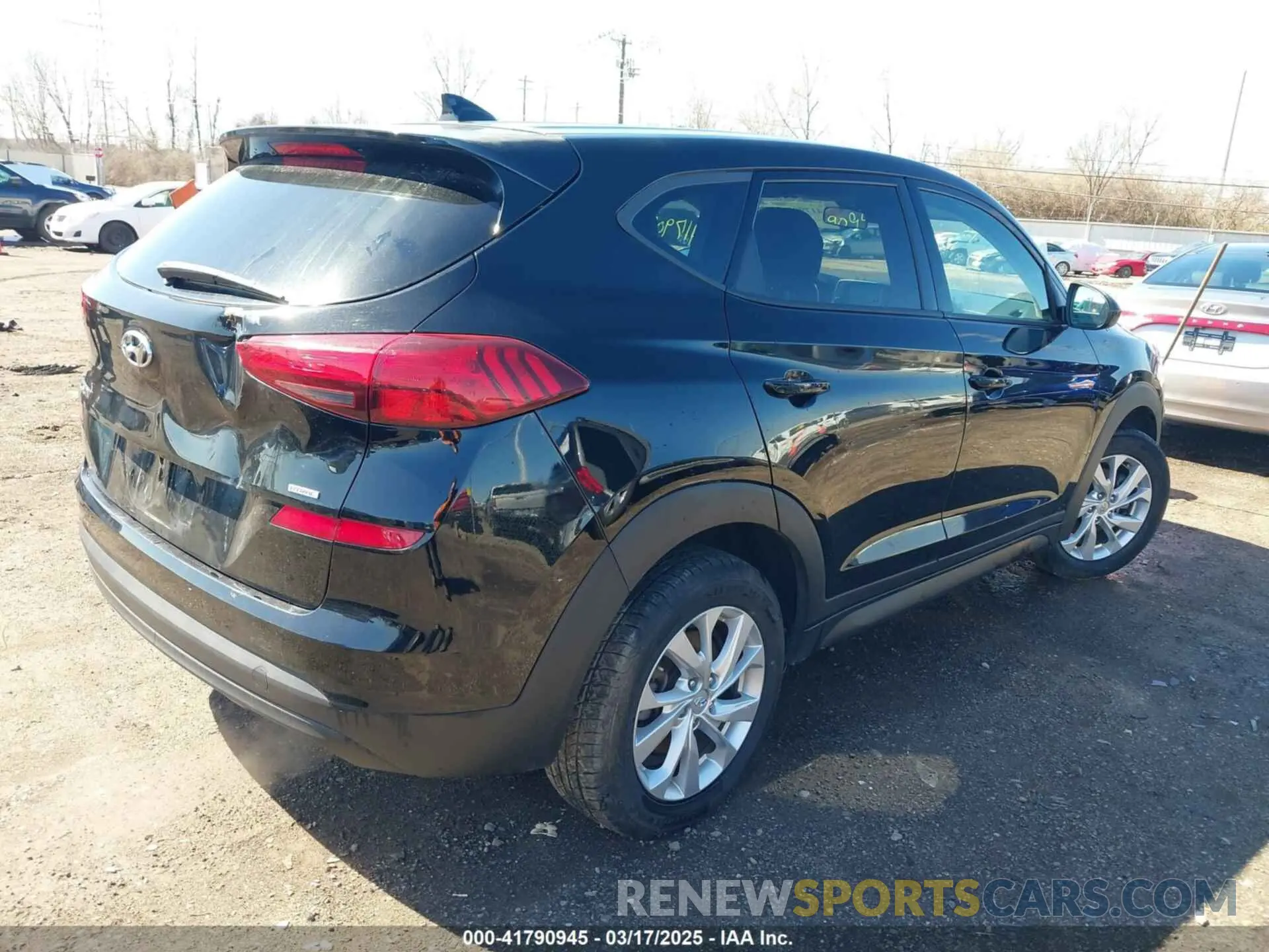 4 Photograph of a damaged car KM8J2CA4XKU938841 HYUNDAI TUCSON 2019