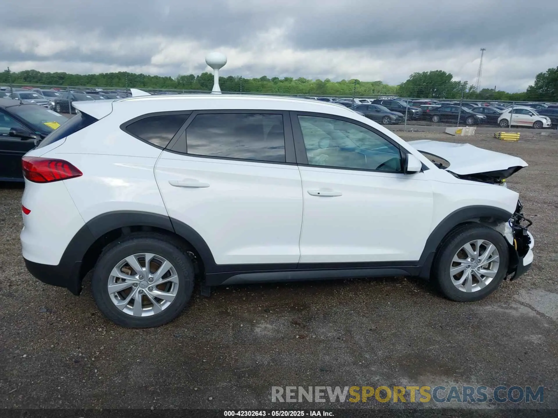 13 Photograph of a damaged car KM8J33A41KU013023 HYUNDAI TUCSON 2019