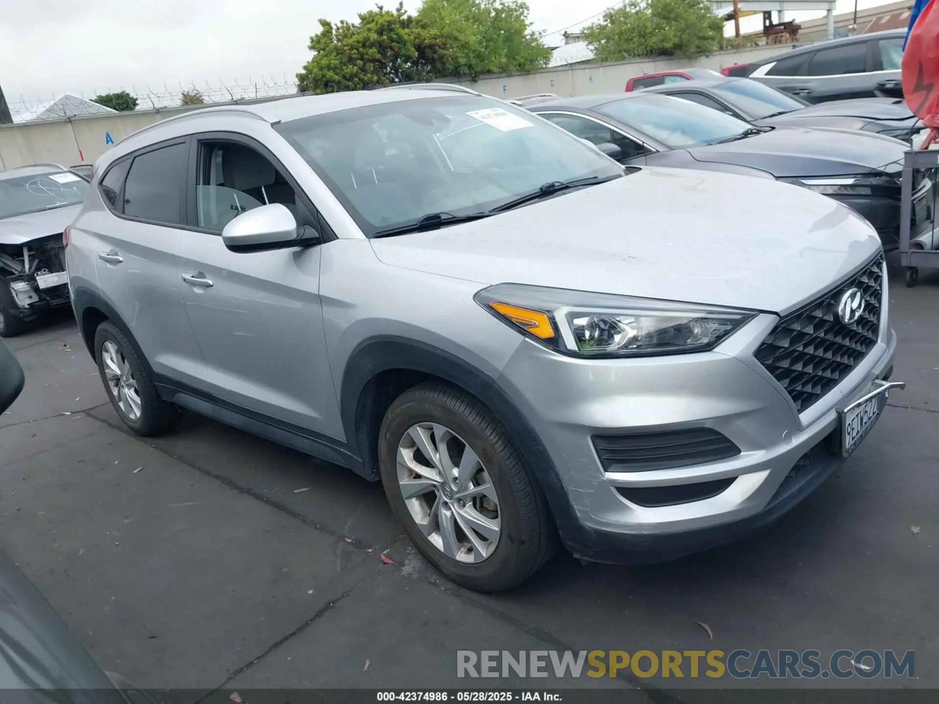 1 Photograph of a damaged car KM8J33A41KU853108 HYUNDAI TUCSON 2019