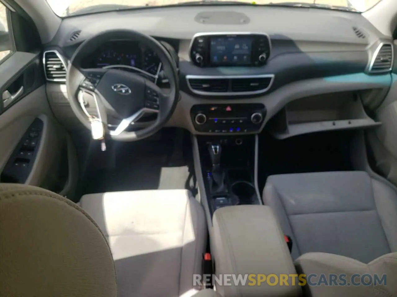 8 Photograph of a damaged car KM8J33A41KU991490 HYUNDAI TUCSON 2019
