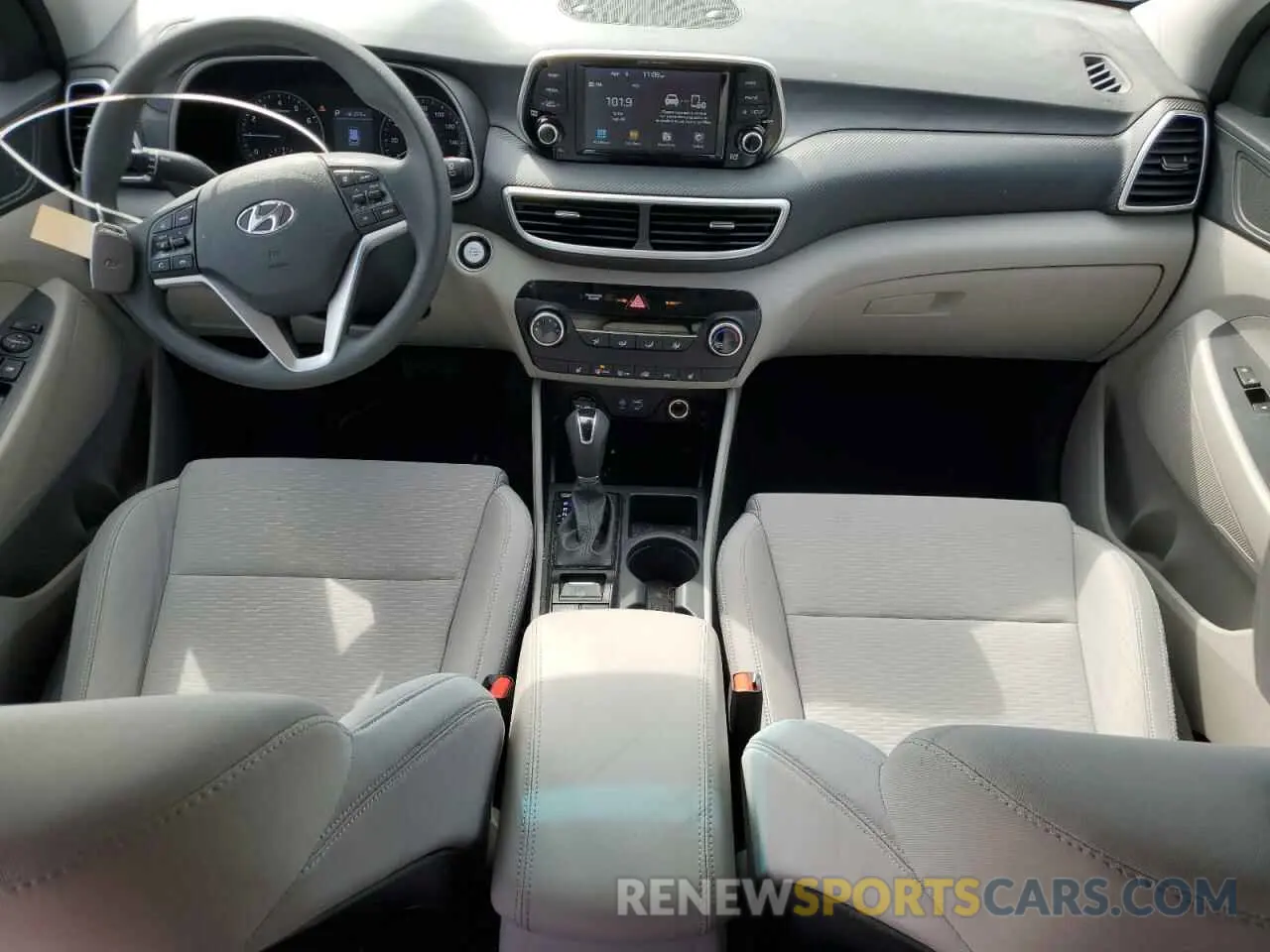 8 Photograph of a damaged car KM8J33A43KU013959 HYUNDAI TUCSON 2019