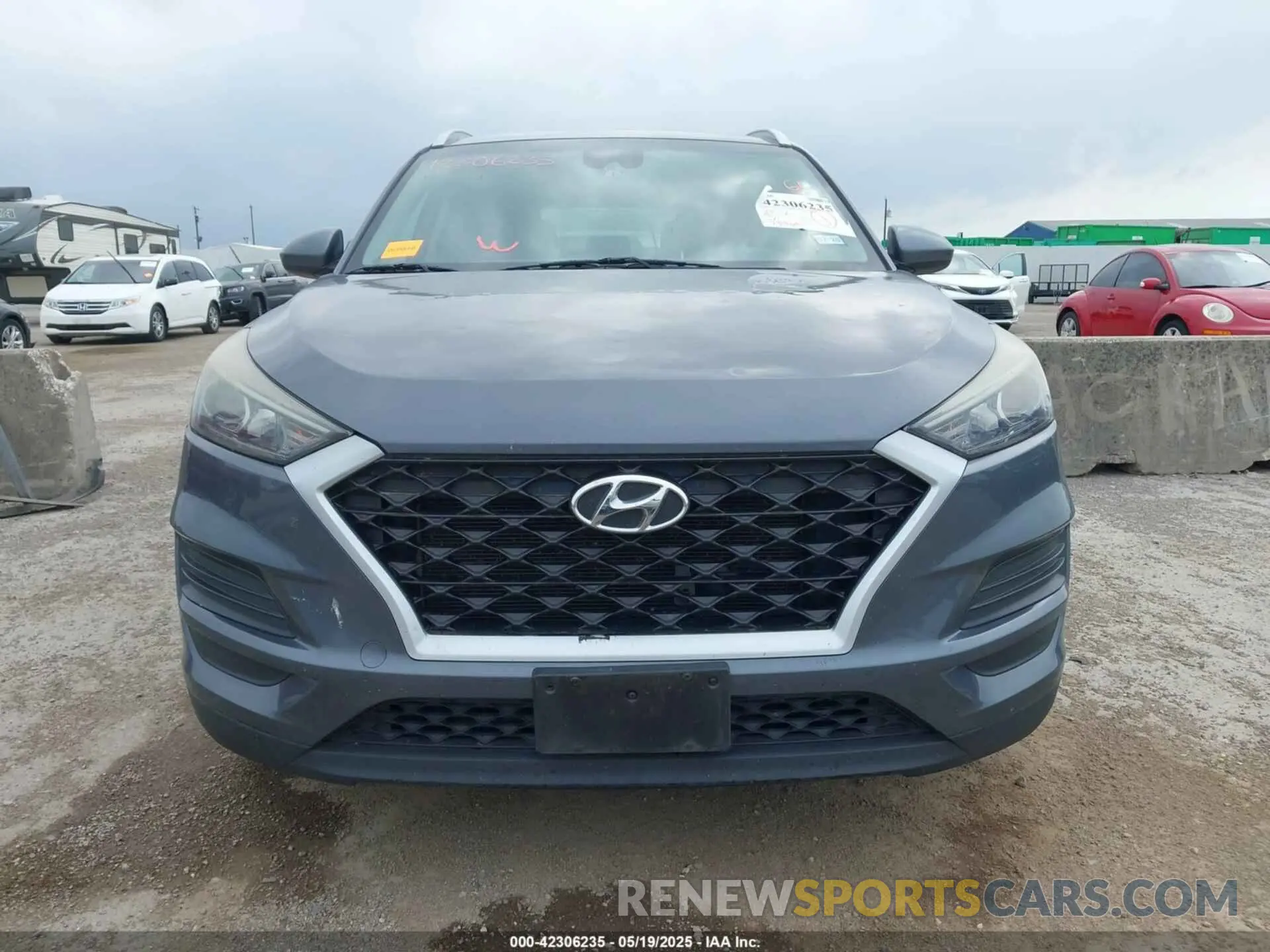 12 Photograph of a damaged car KM8J33A44KU978359 HYUNDAI TUCSON 2019
