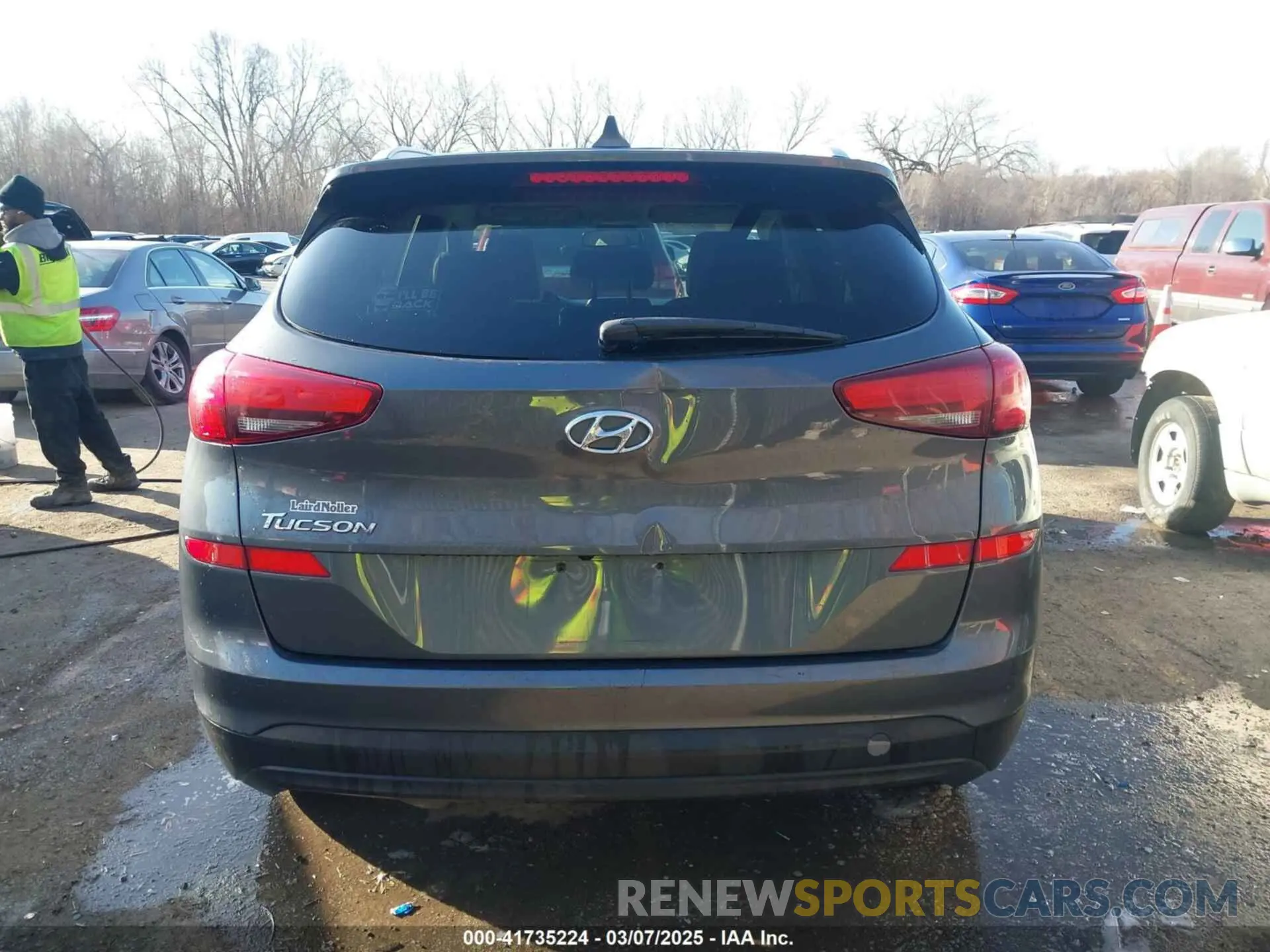 16 Photograph of a damaged car KM8J33A49KU860842 HYUNDAI TUCSON 2019