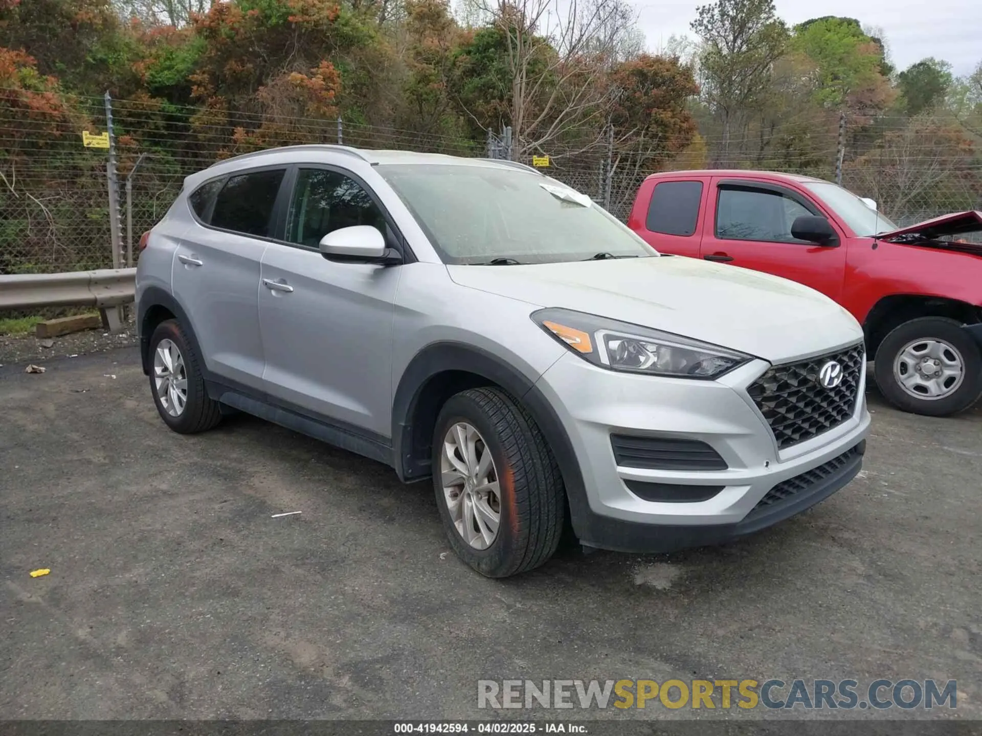 1 Photograph of a damaged car KM8J33A49KU921624 HYUNDAI TUCSON 2019