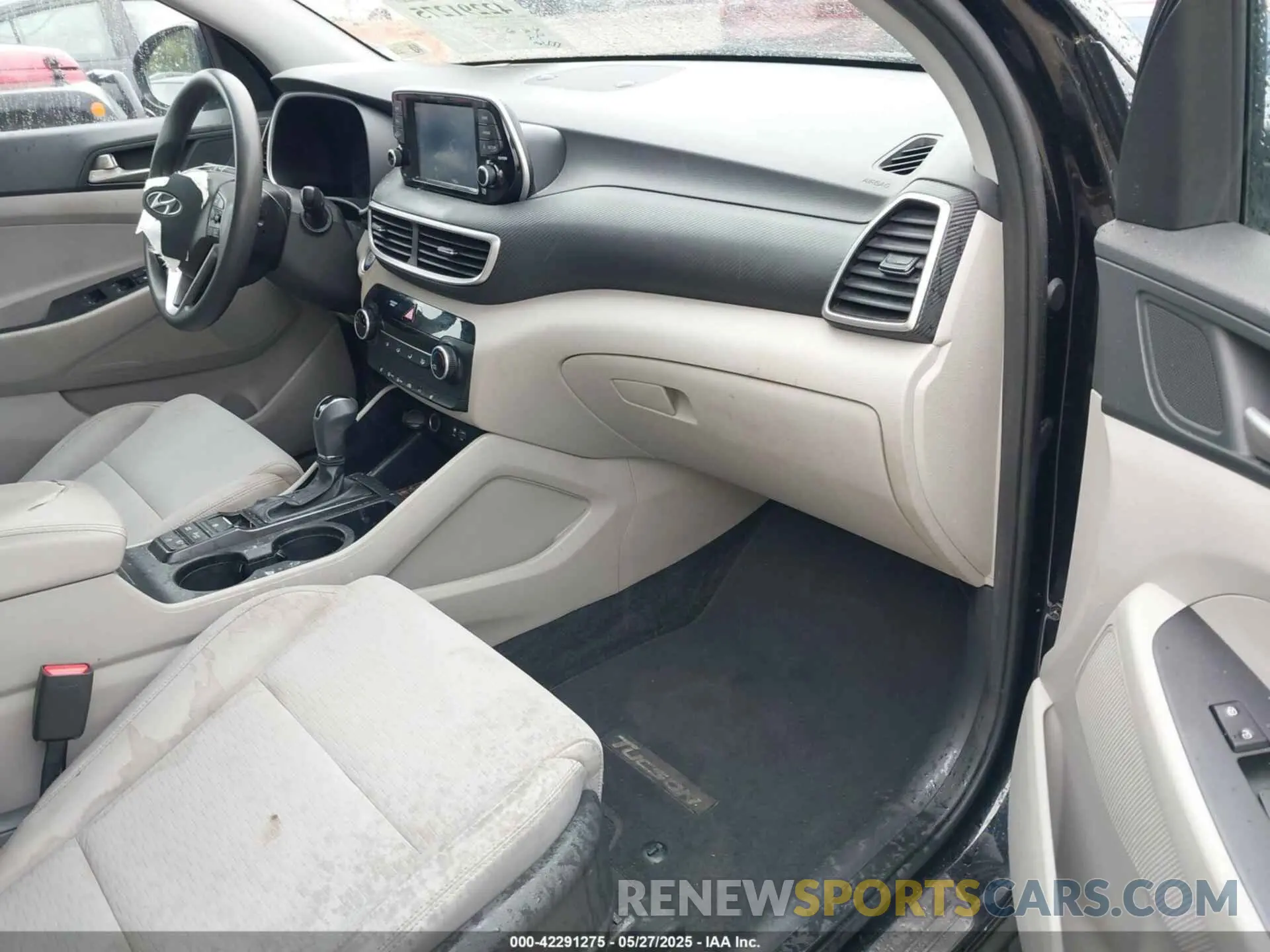 5 Photograph of a damaged car KM8J33A4XKU851129 HYUNDAI TUCSON 2019