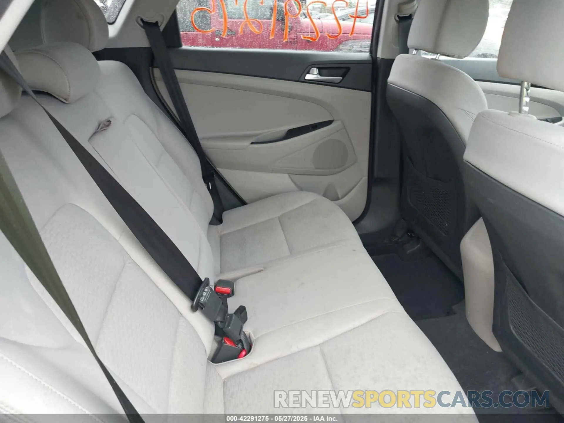 8 Photograph of a damaged car KM8J33A4XKU851129 HYUNDAI TUCSON 2019