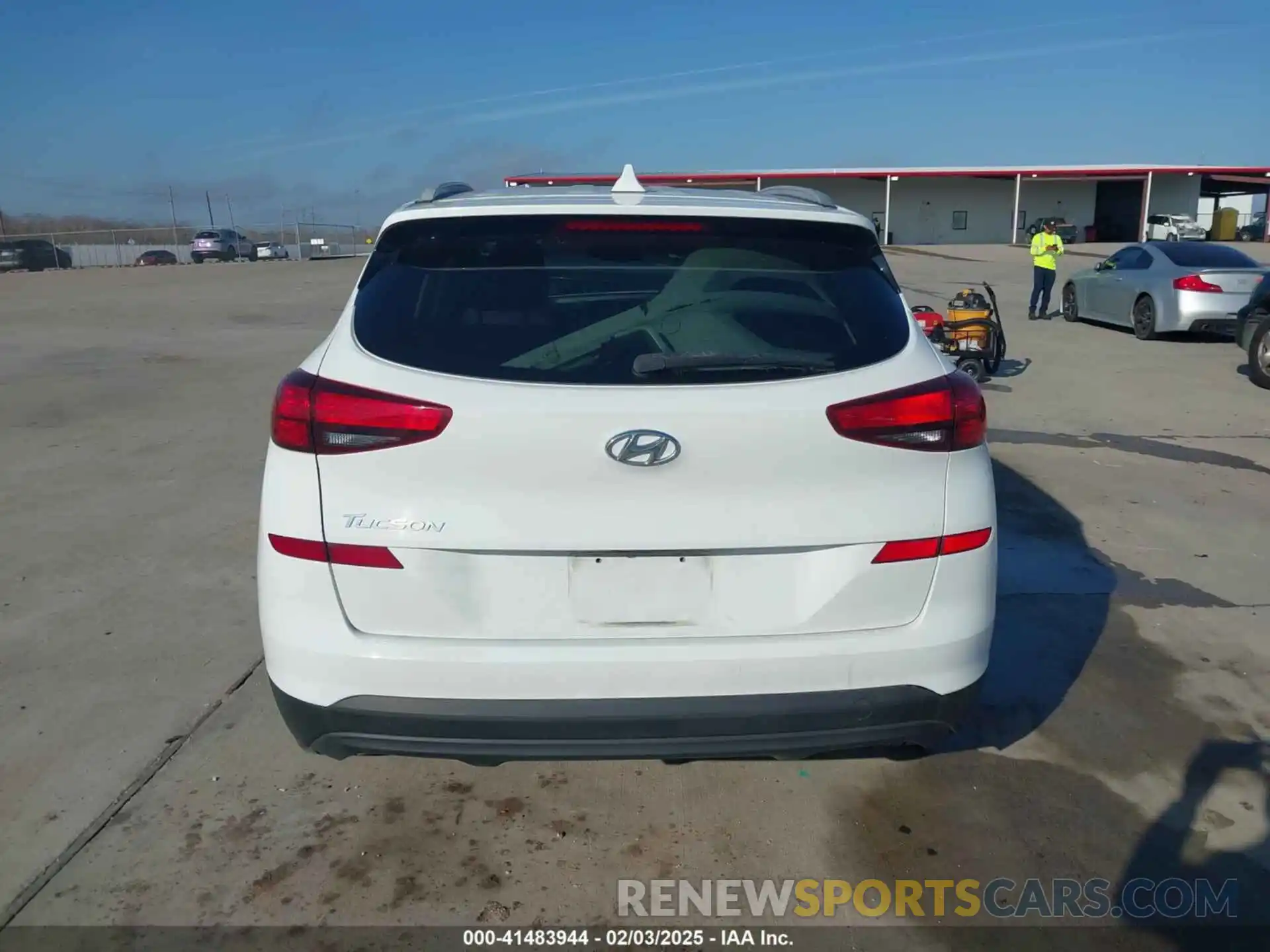 16 Photograph of a damaged car KM8J33A4XKU926976 HYUNDAI TUCSON 2019