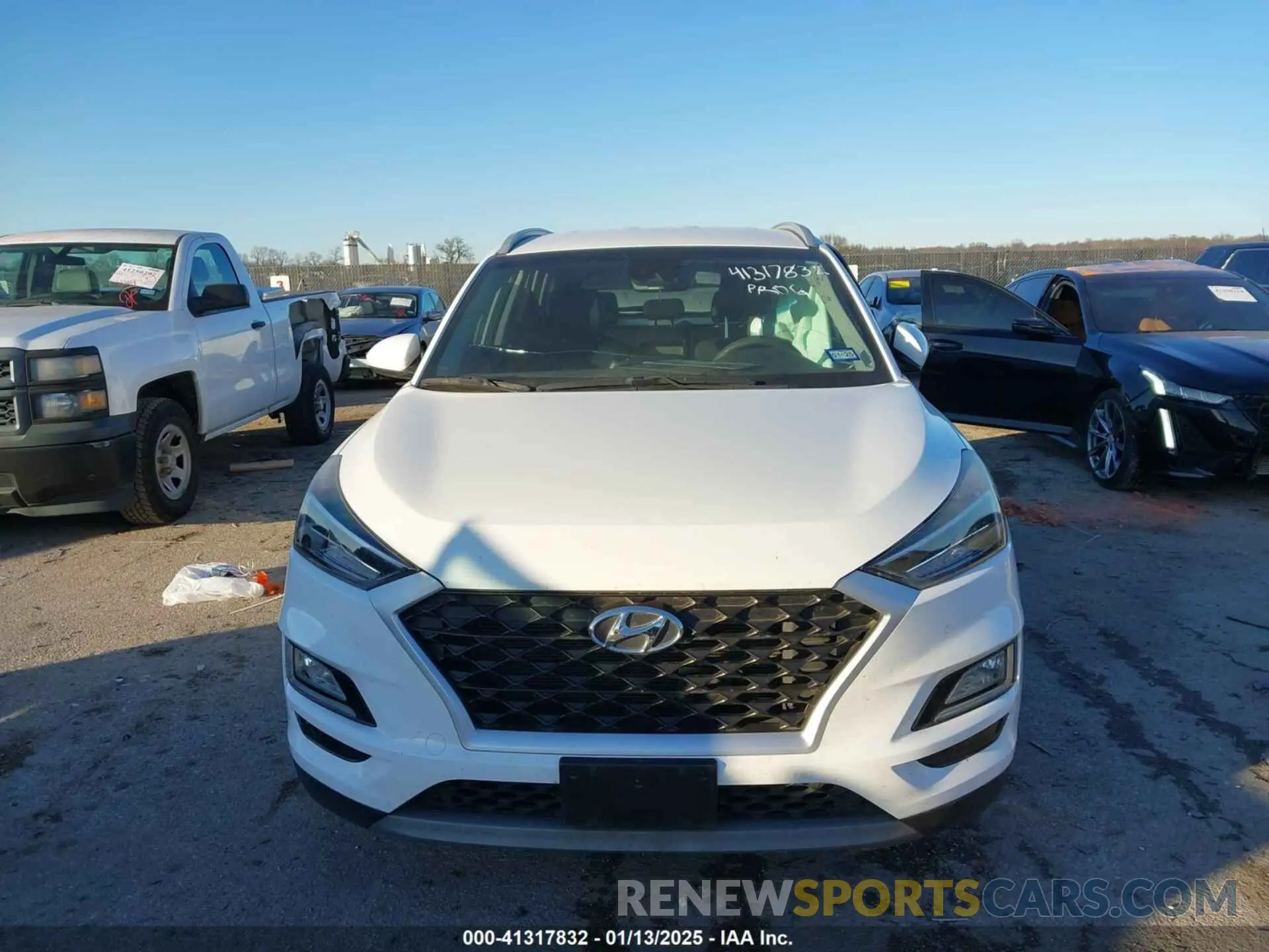 12 Photograph of a damaged car KM8J33AL1KU838499 HYUNDAI TUCSON 2019