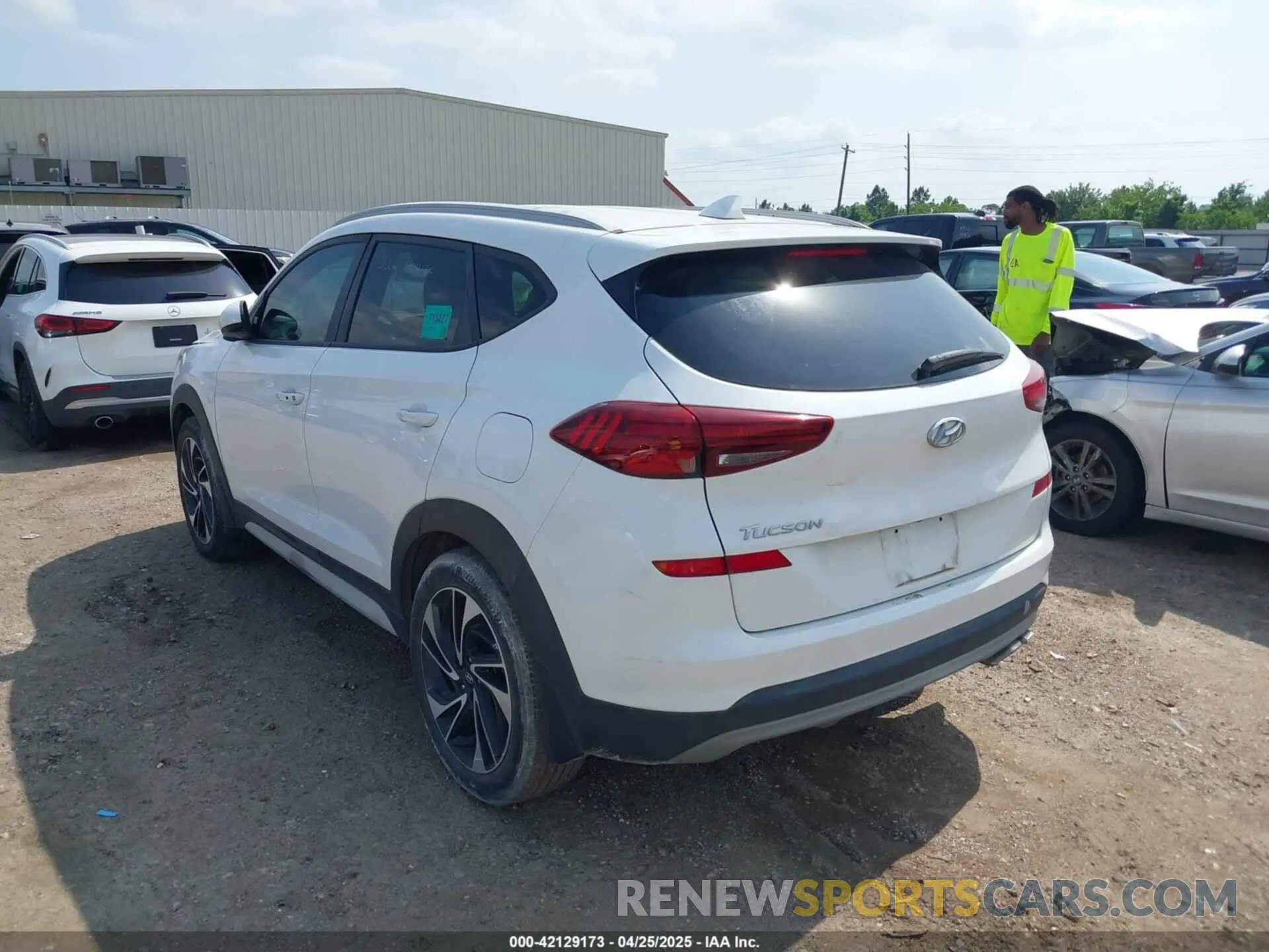 3 Photograph of a damaged car KM8J33AL1KU861698 HYUNDAI TUCSON 2019