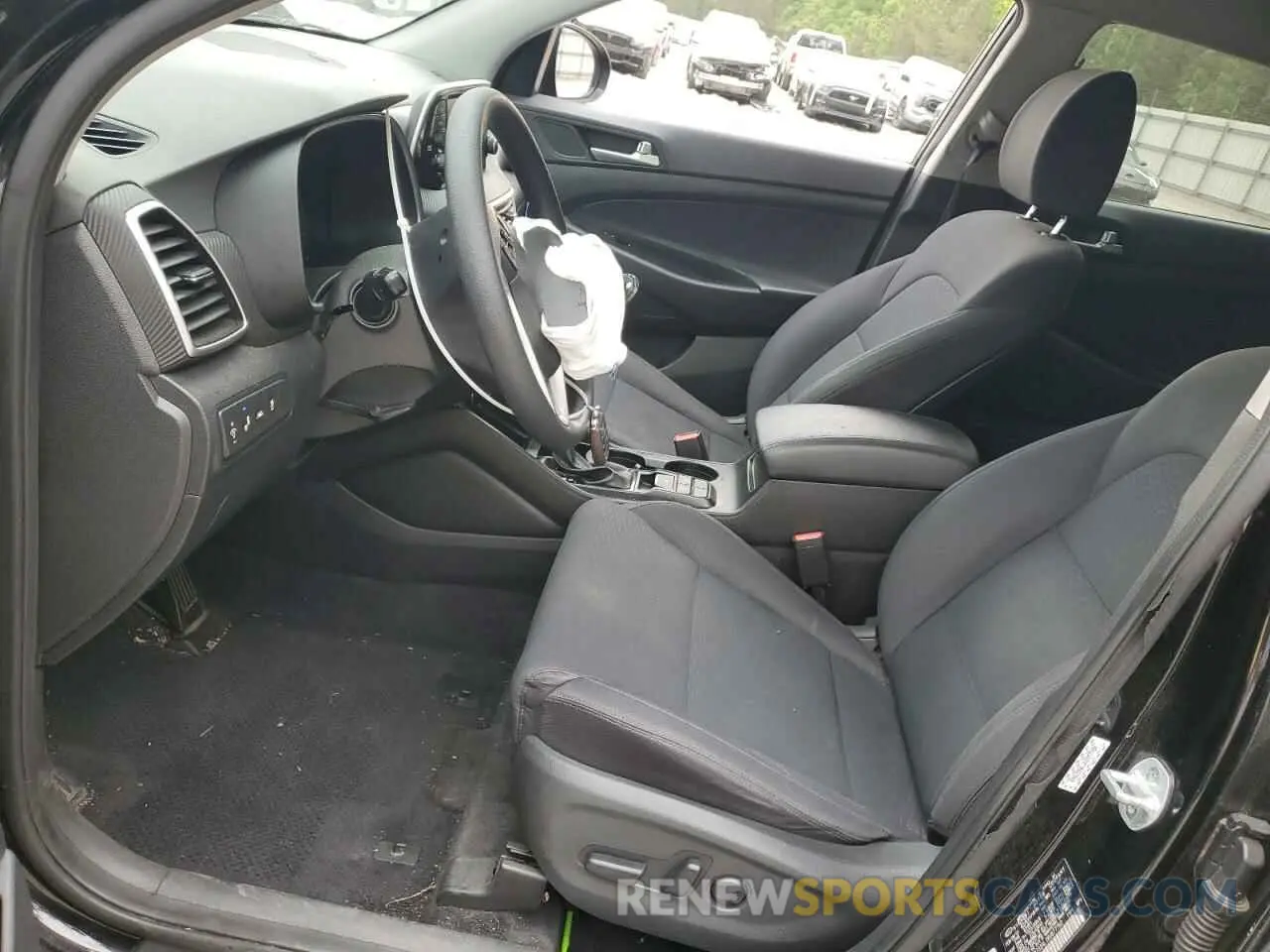 7 Photograph of a damaged car KM8J33AL1KU977760 HYUNDAI TUCSON 2019