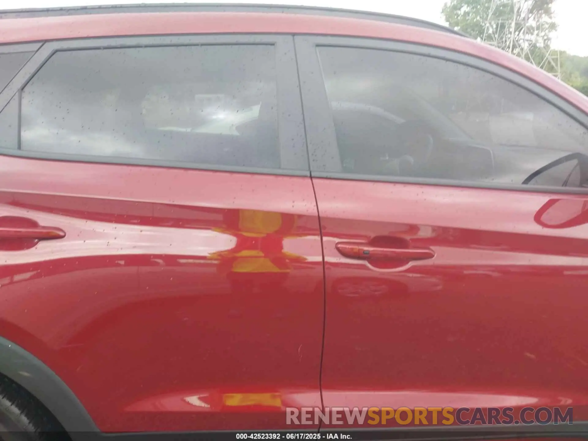 13 Photograph of a damaged car KM8J33AL2KU009618 HYUNDAI TUCSON 2019