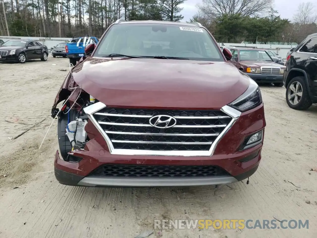 5 Photograph of a damaged car KM8J33AL2KU021767 HYUNDAI TUCSON 2019