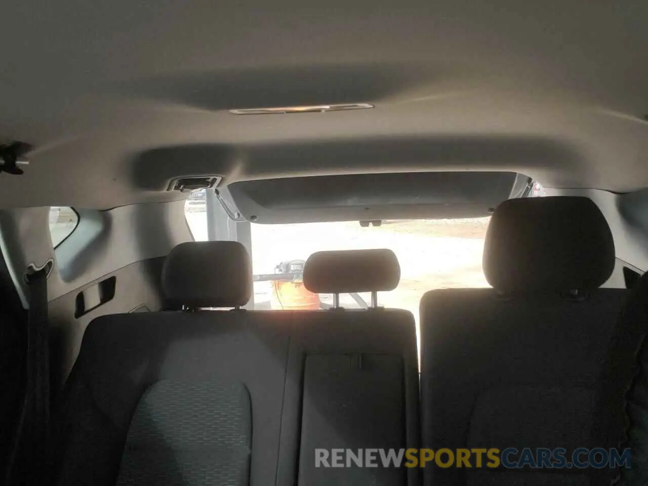 10 Photograph of a damaged car KM8J33AL2KU861726 HYUNDAI TUCSON 2019