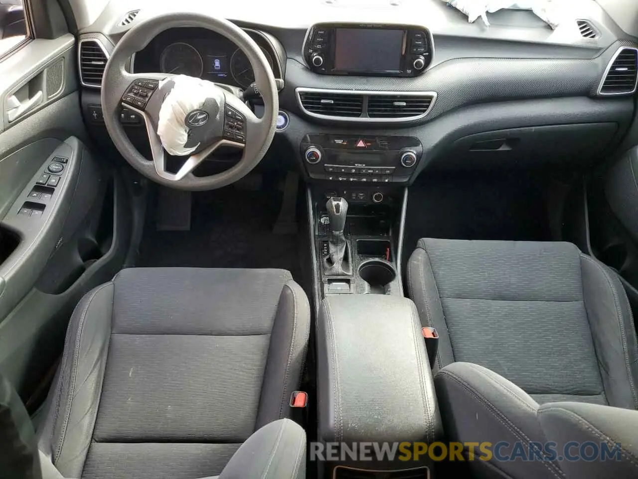 8 Photograph of a damaged car KM8J33AL2KU861726 HYUNDAI TUCSON 2019