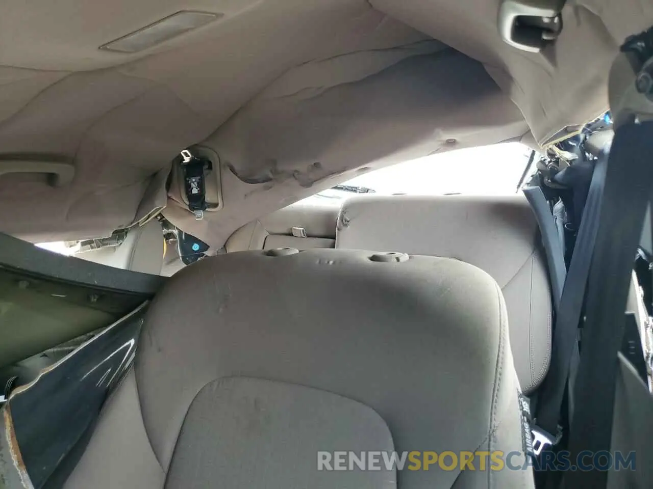 10 Photograph of a damaged car KM8J33AL3KU014231 HYUNDAI TUCSON 2019