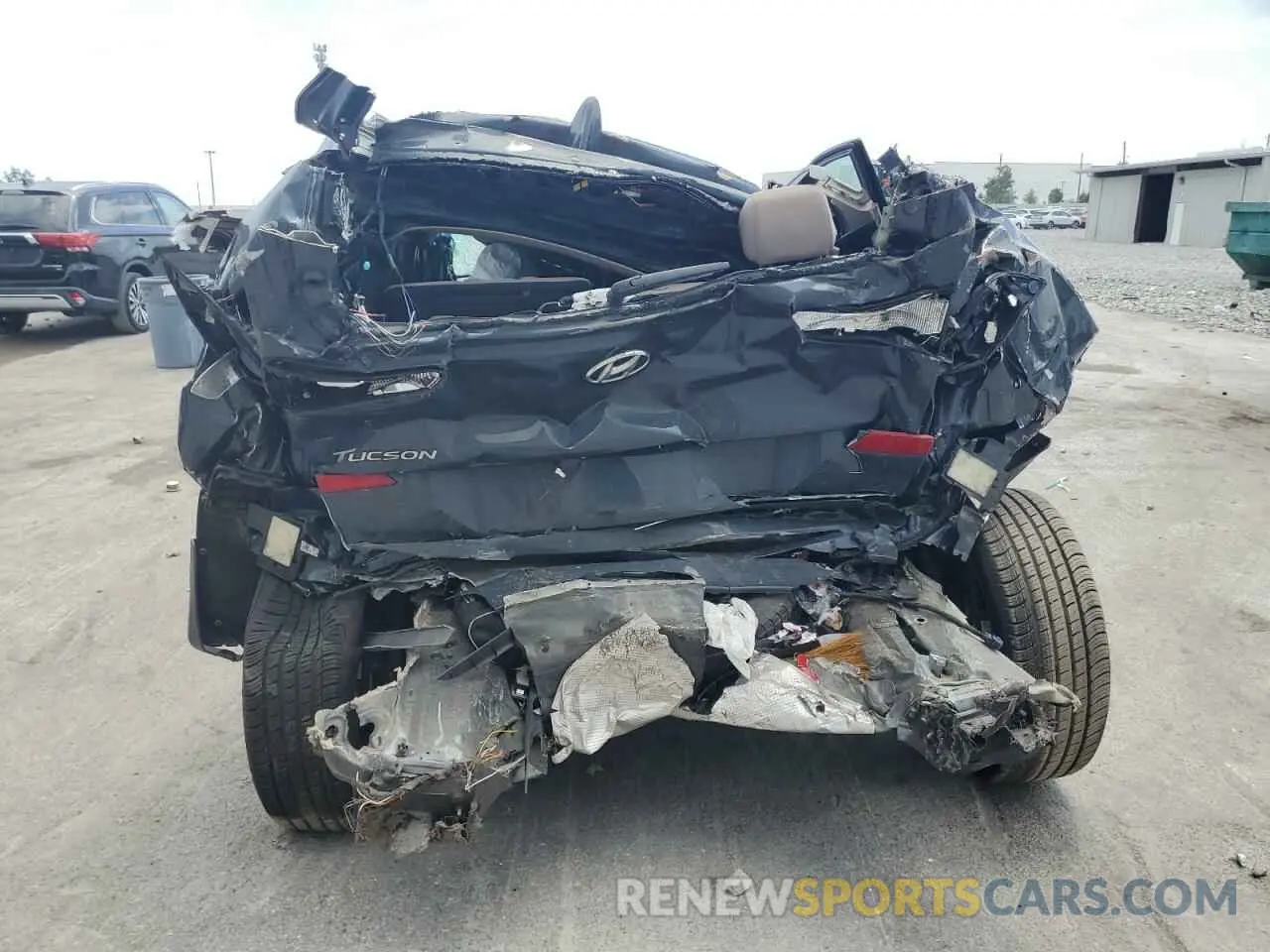 6 Photograph of a damaged car KM8J33AL3KU014231 HYUNDAI TUCSON 2019