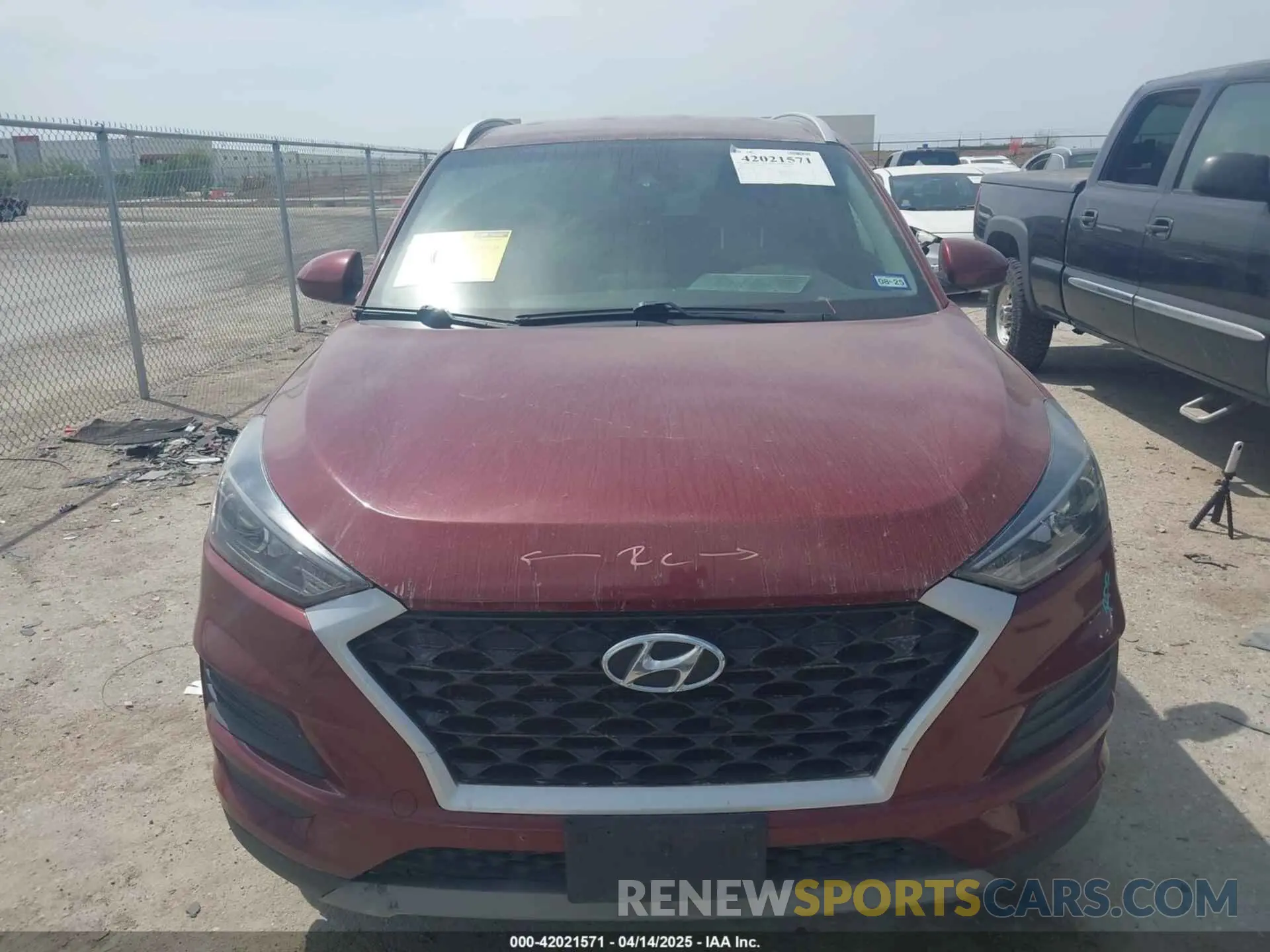 13 Photograph of a damaged car KM8J33AL3KU039436 HYUNDAI TUCSON 2019
