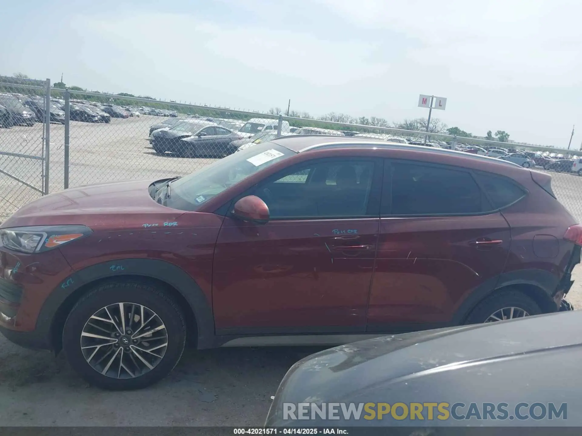 15 Photograph of a damaged car KM8J33AL3KU039436 HYUNDAI TUCSON 2019